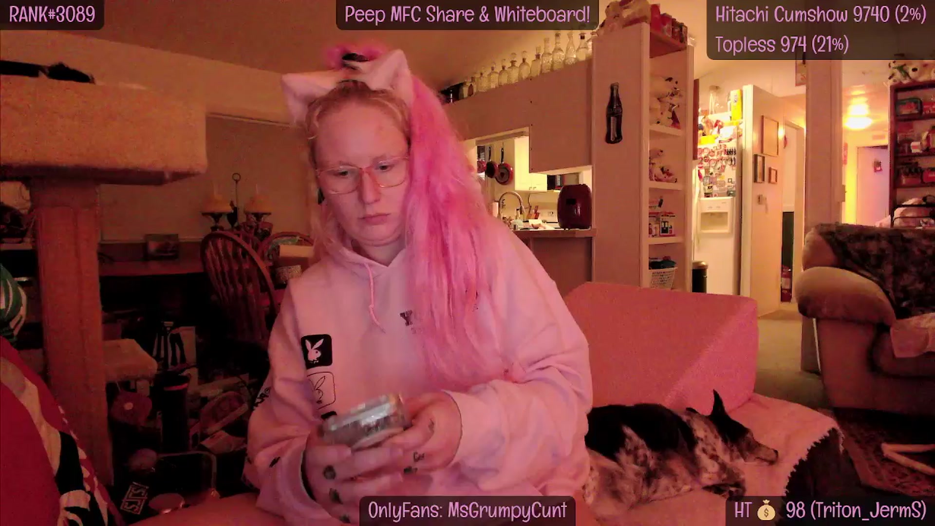 Gallery image thumbnail from MsGrumpyCunt's myfreecams stream on, 03/26/2024, 05:22 image 4 of 20