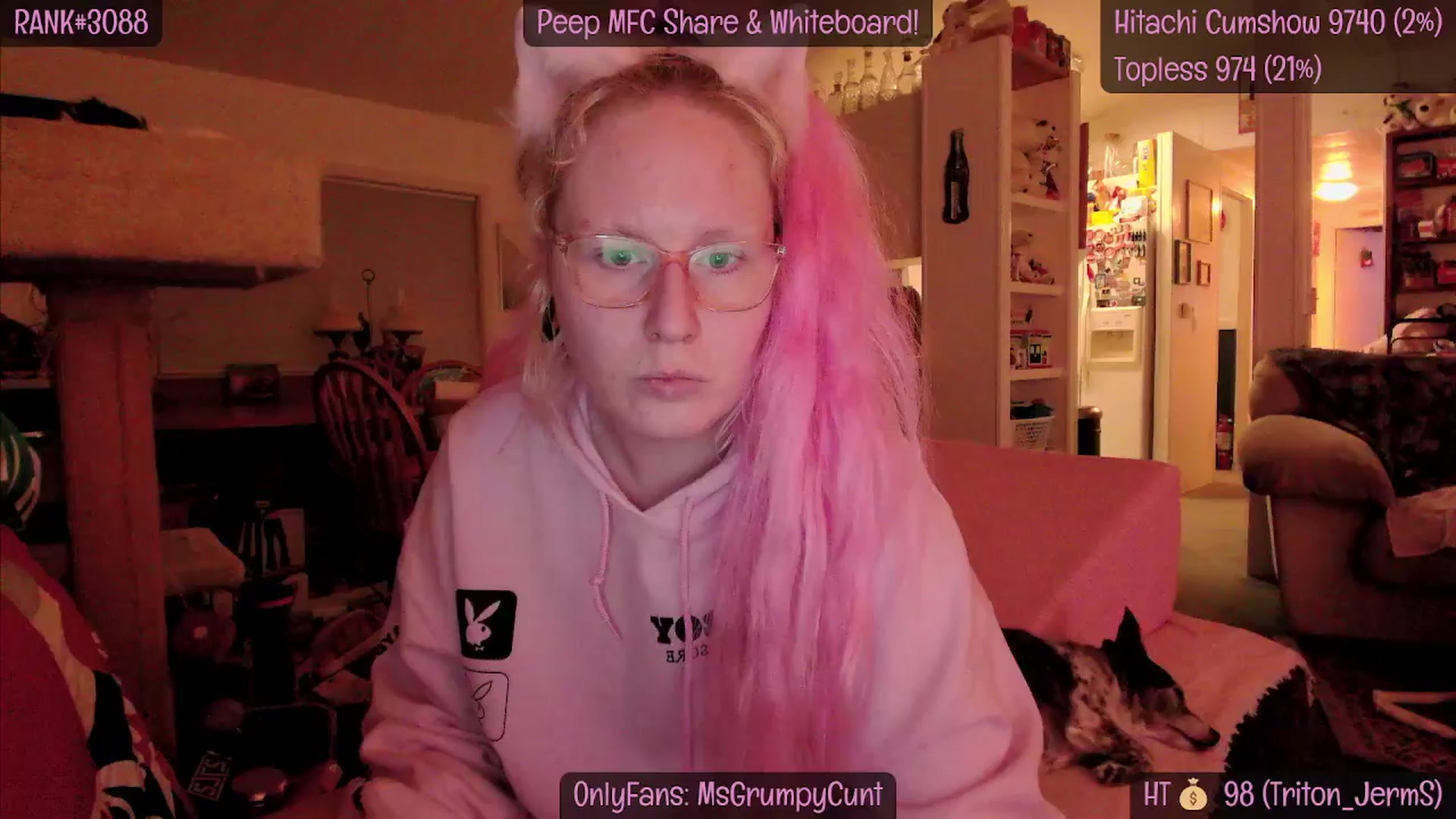 Gallery image thumbnail from MsGrumpyCunt's myfreecams stream on, 03/26/2024, 05:22 image 5 of 20