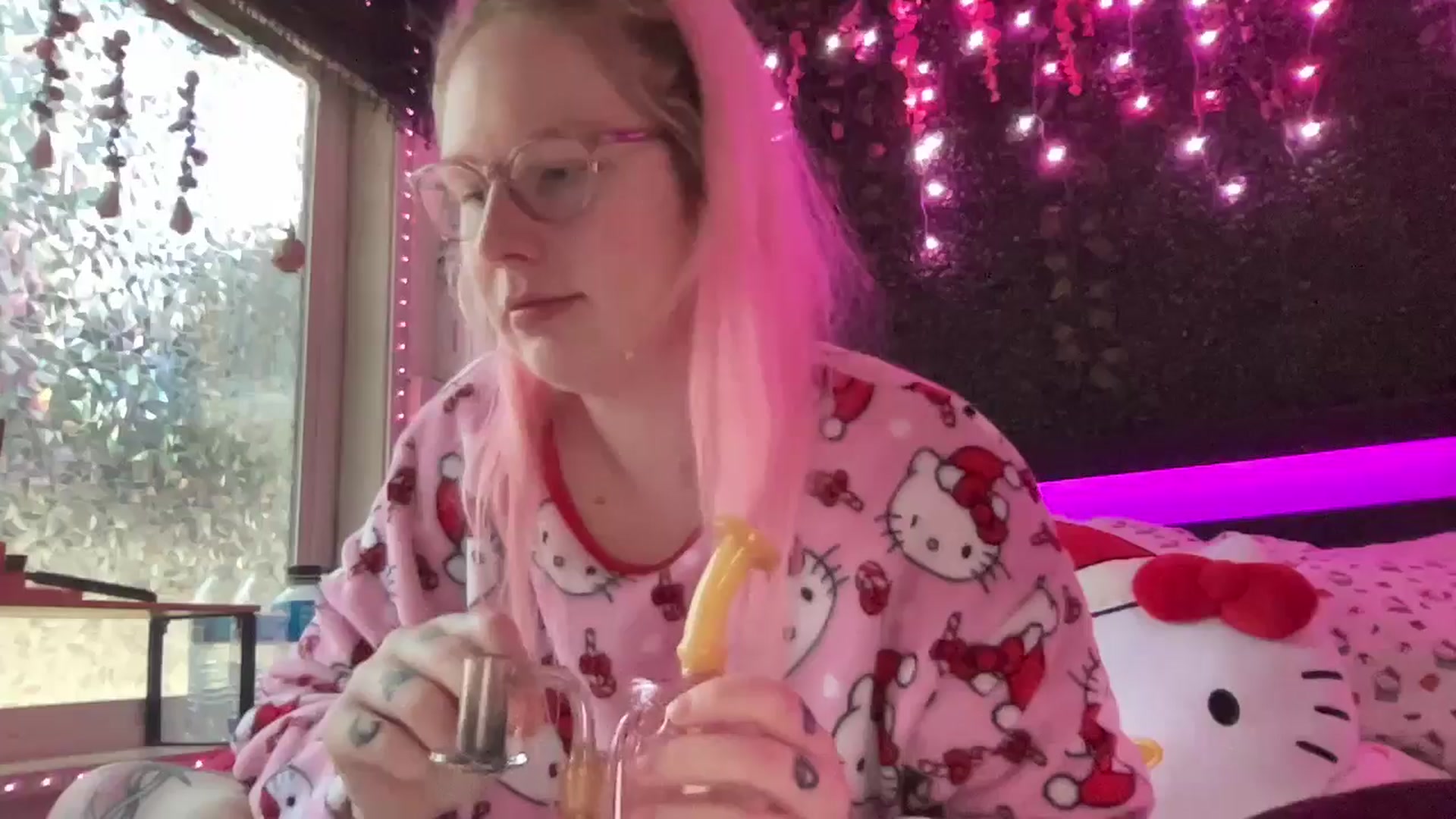 Gallery image thumbnail from MsGrumpyCunt's myfreecams stream on, 12/21/2024, 03:36 image 1 of 20