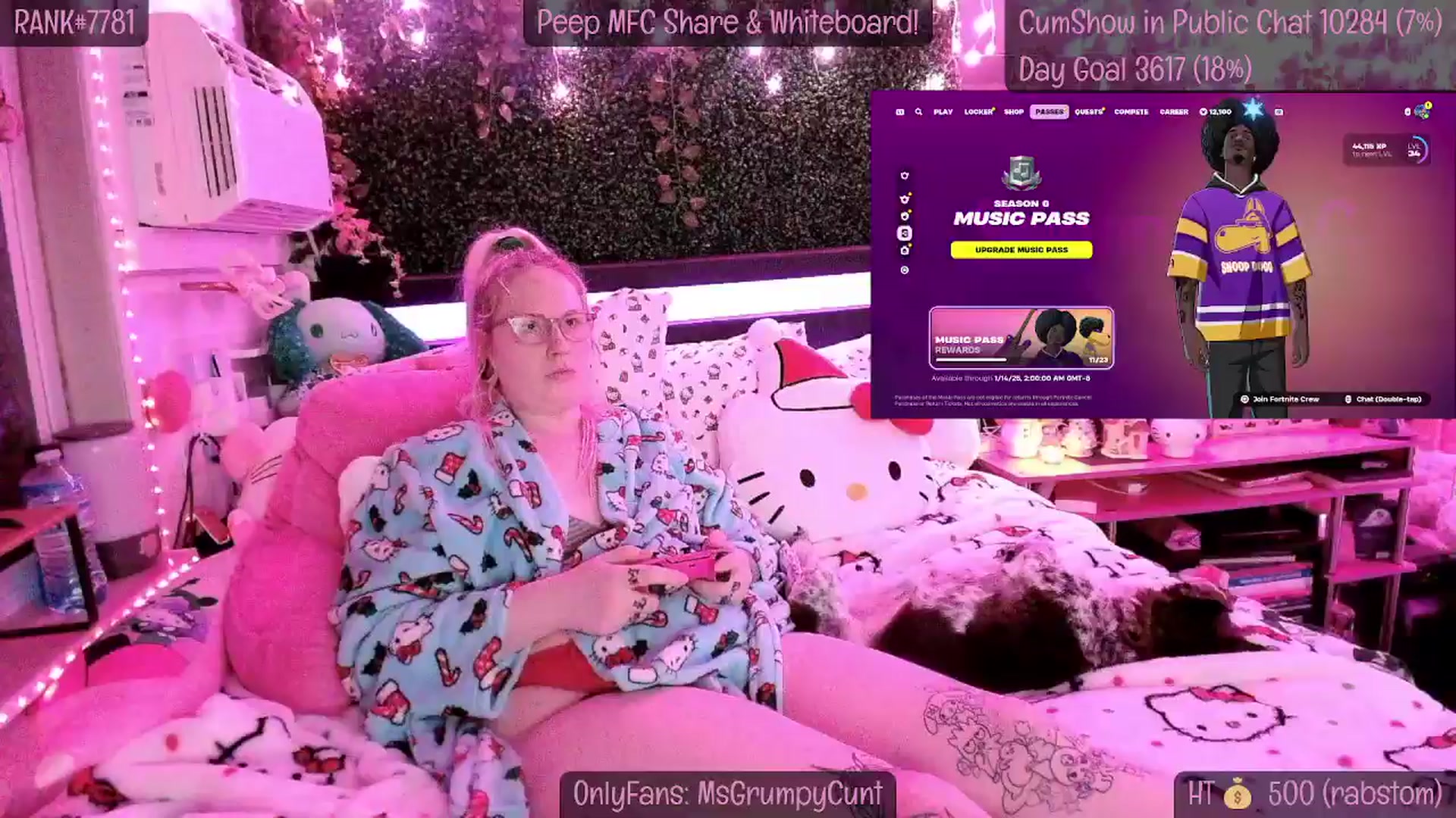 Gallery image thumbnail from MsGrumpyCunt's myfreecams stream on, 12/22/2024, 08:56 image 10 of 20