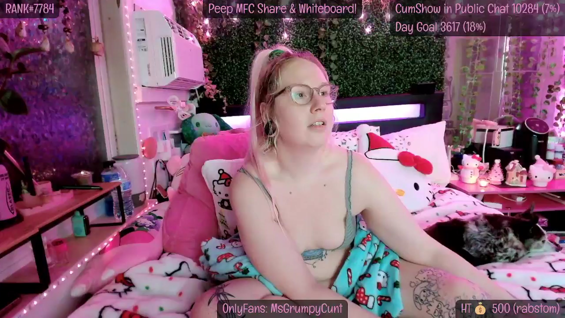 Gallery image thumbnail from MsGrumpyCunt's myfreecams stream on, 12/22/2024, 08:56 image 15 of 20
