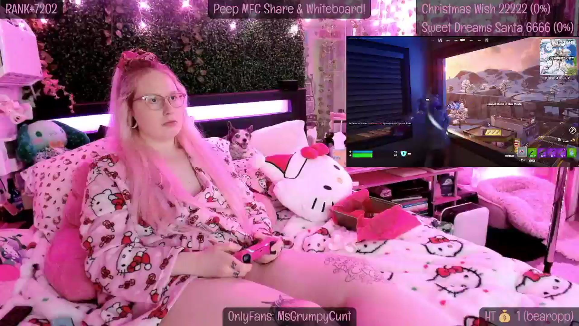 Gallery image thumbnail from MsGrumpyCunt's myfreecams stream on, 12/25/2024, 10:46 image 2 of 20