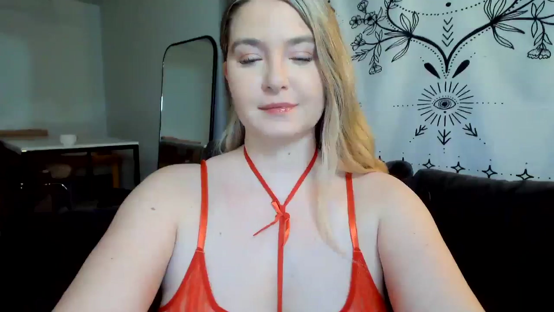 Gallery image thumbnail from MsJinnaWhite's myfreecams stream on, 12/26/2023, 02:53 image 16 of 20