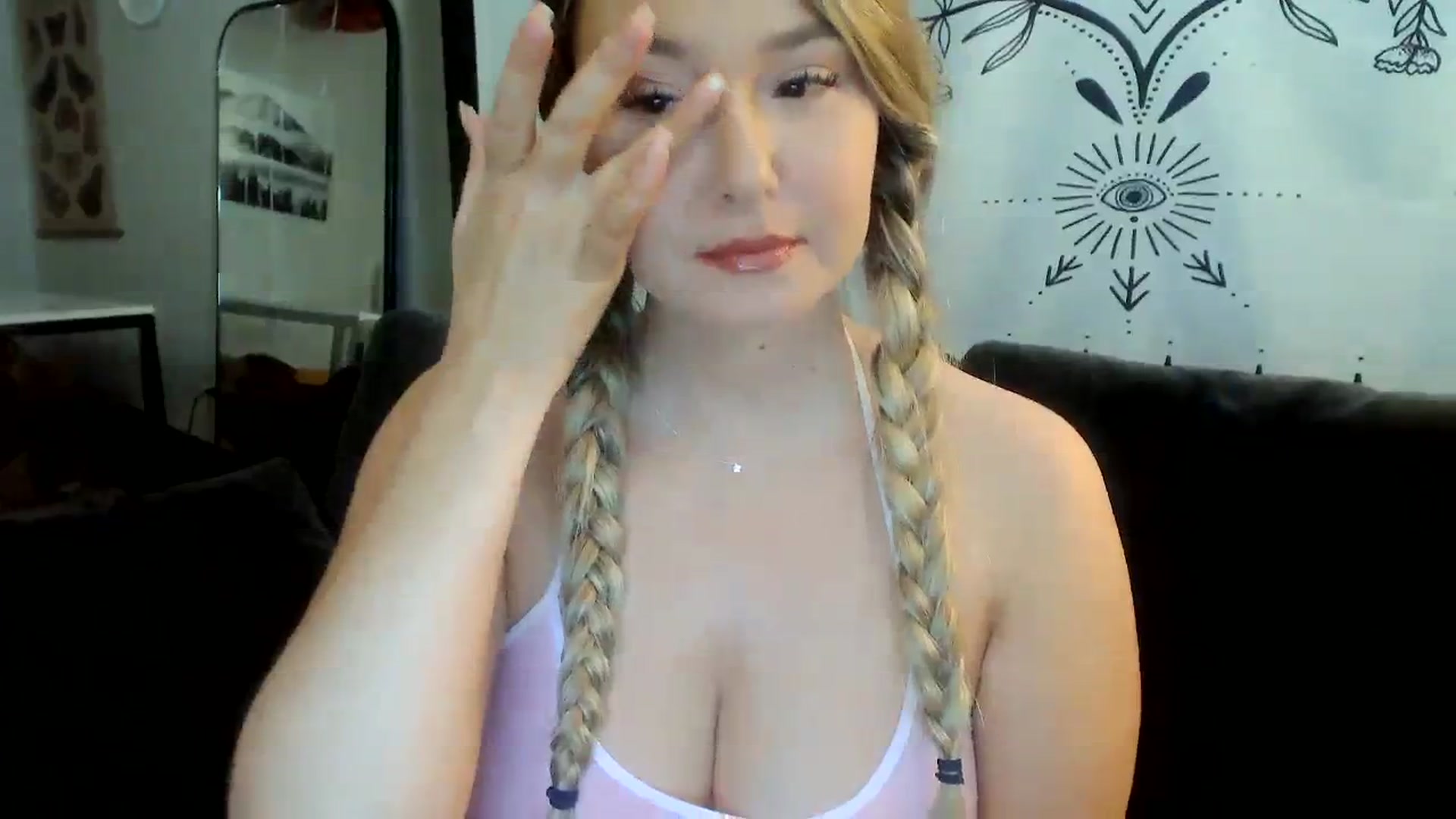 Gallery image thumbnail from MsJinnaWhite's myfreecams stream on, 02/25/2024, 03:51 image 9 of 20