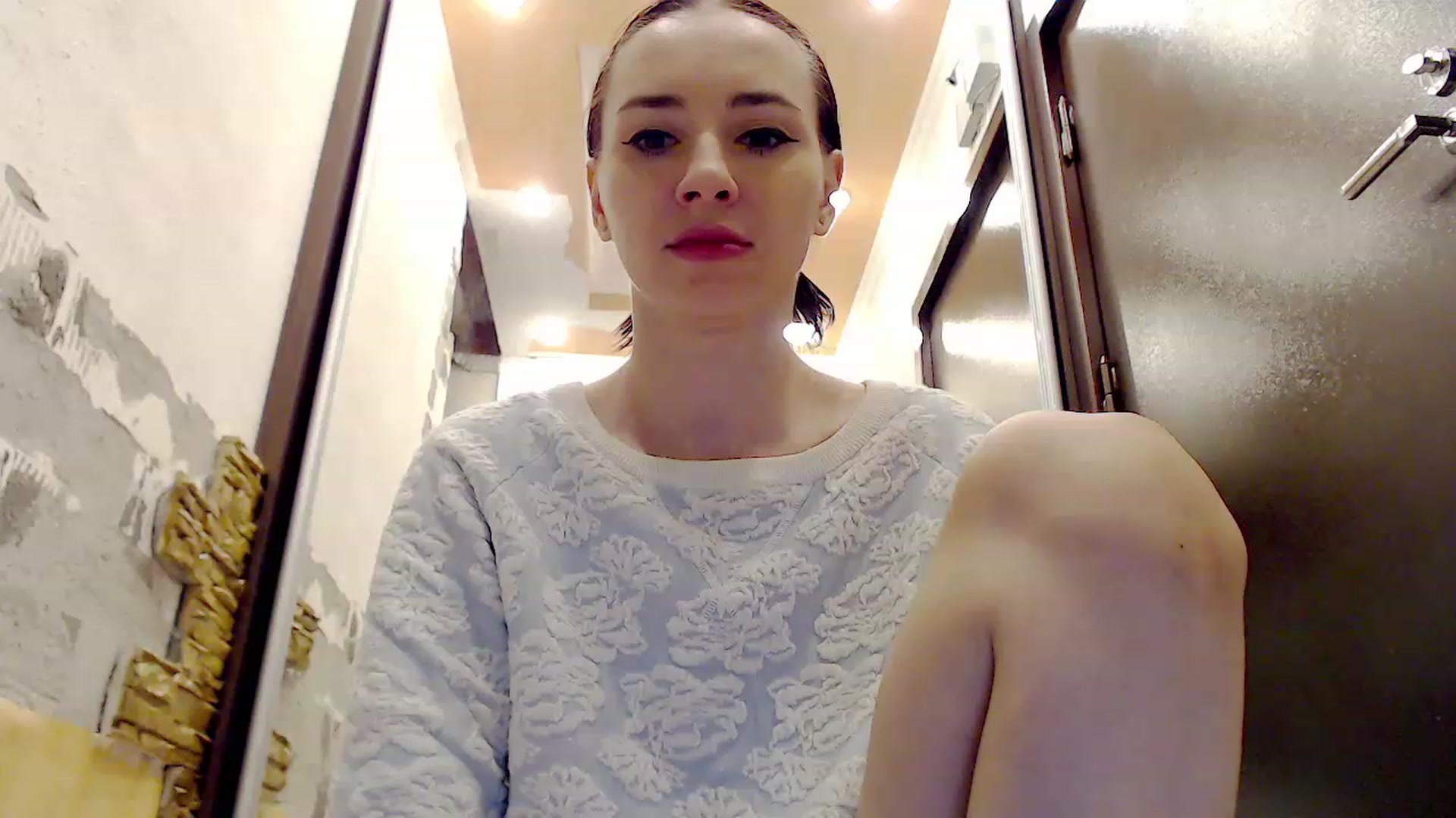 Gallery image thumbnail from MsLily's myfreecams stream on, 05/30/2023, 21:37 image 14 of 20