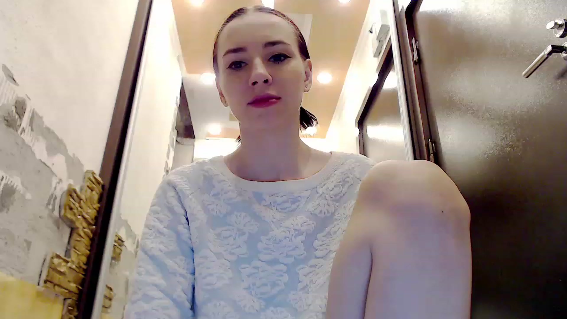 Gallery image thumbnail from MsLily's myfreecams stream on, 05/30/2023, 21:37 image 18 of 20