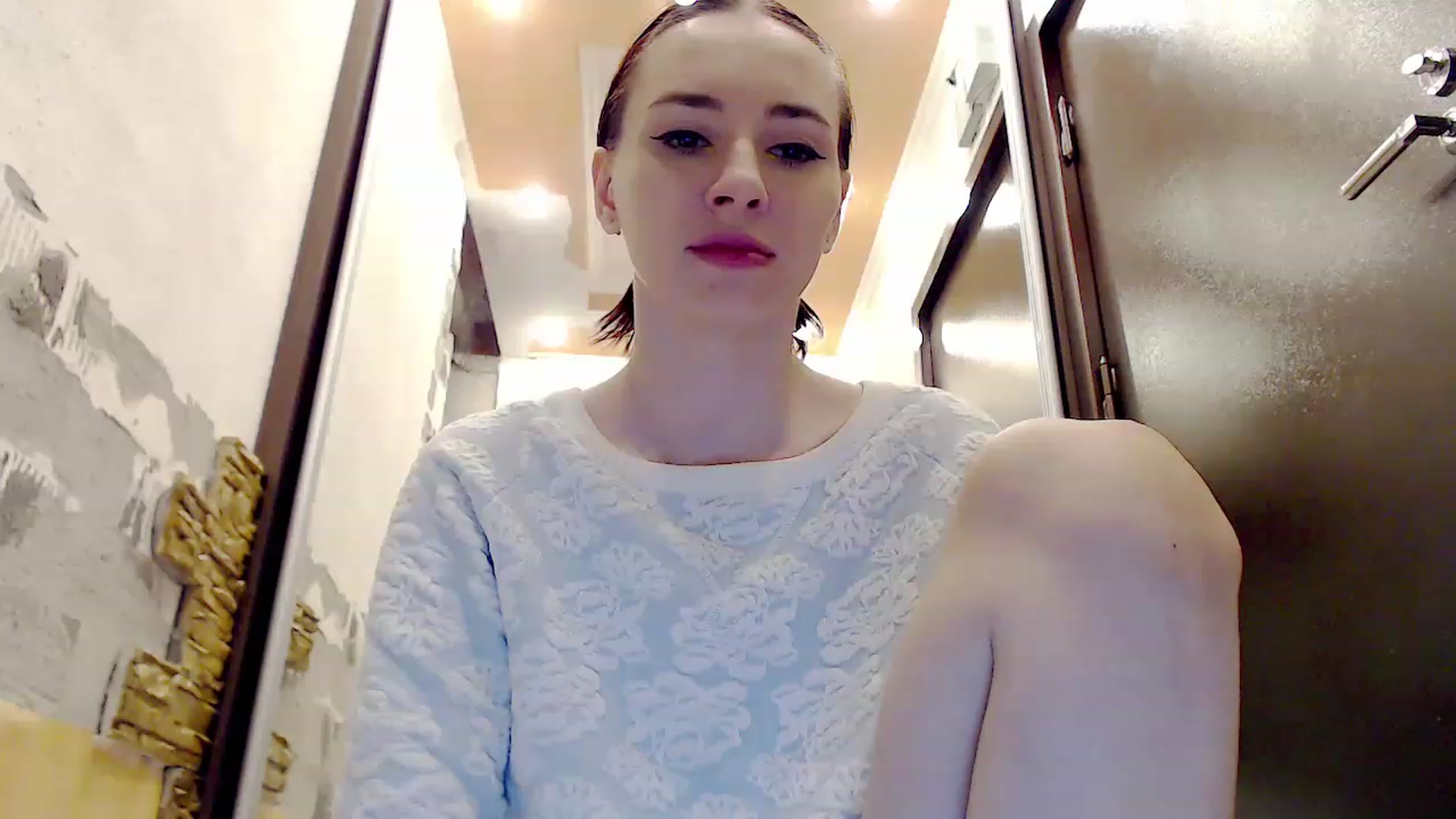 Gallery image thumbnail from MsLily's myfreecams stream on, 05/30/2023, 21:37 image 16 of 20