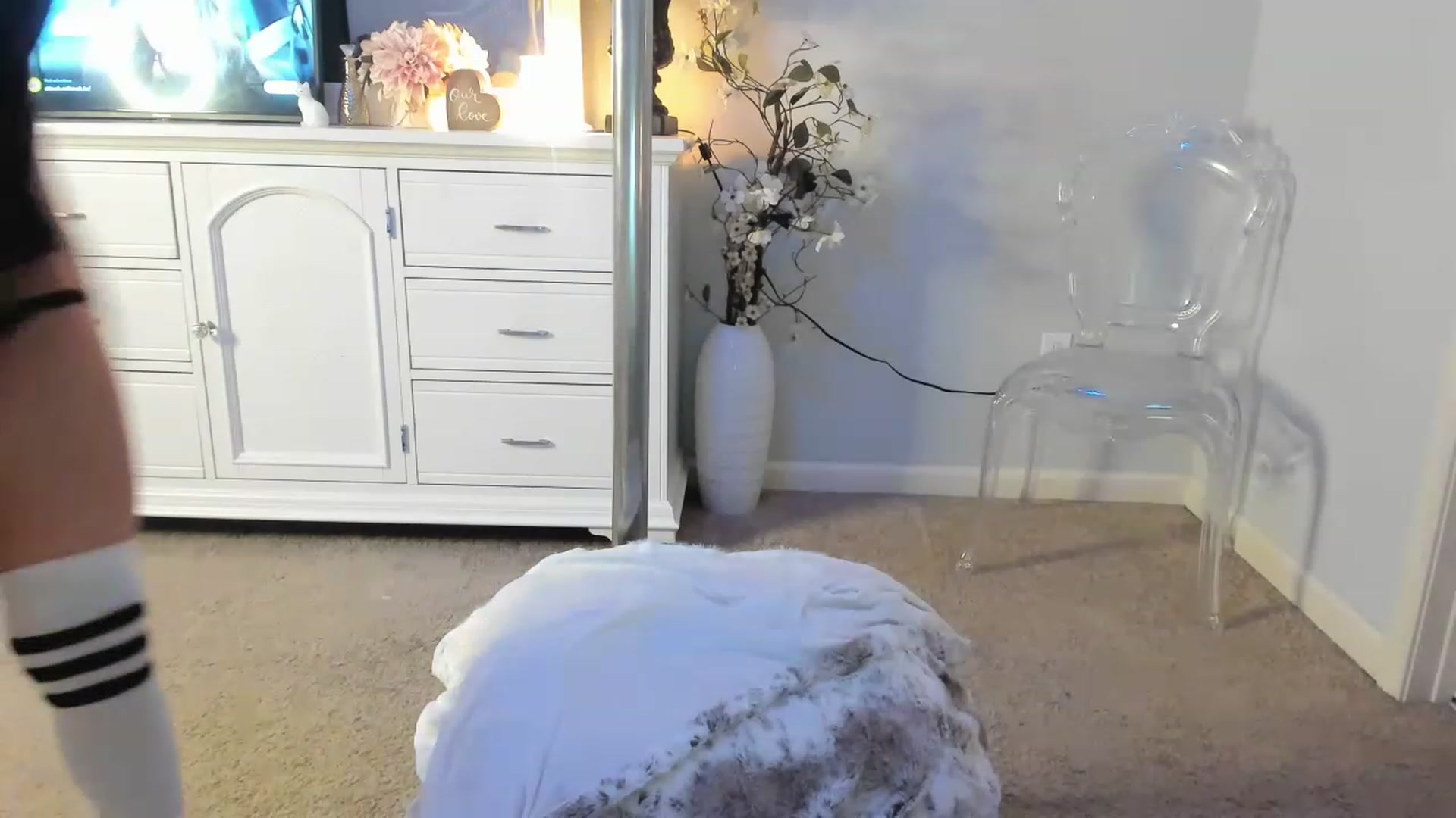 Gallery image thumbnail from MsMarilyn's myfreecams stream on, 12/29/2022, 21:53 image 9 of 20