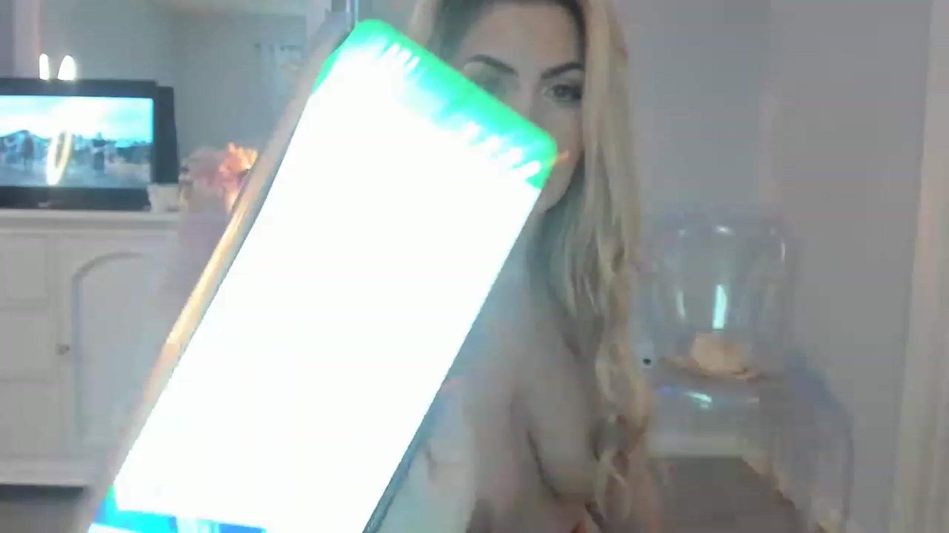 Gallery image thumbnail from MsMarilyn's myfreecams stream on, 01/12/2023, 19:54 image 11 of 20