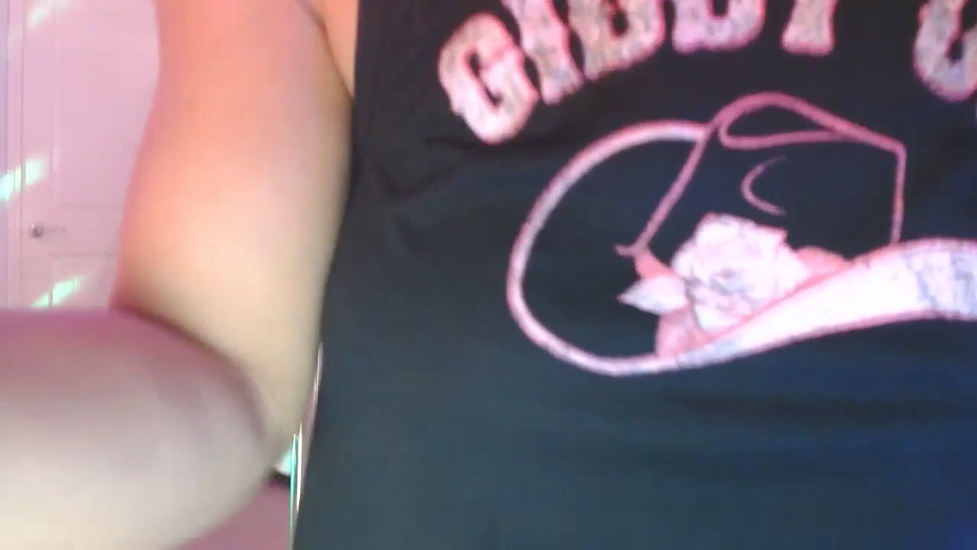 Gallery image thumbnail from MsMarilyn's myfreecams stream on, 07/19/2023, 23:41 image 5 of 20