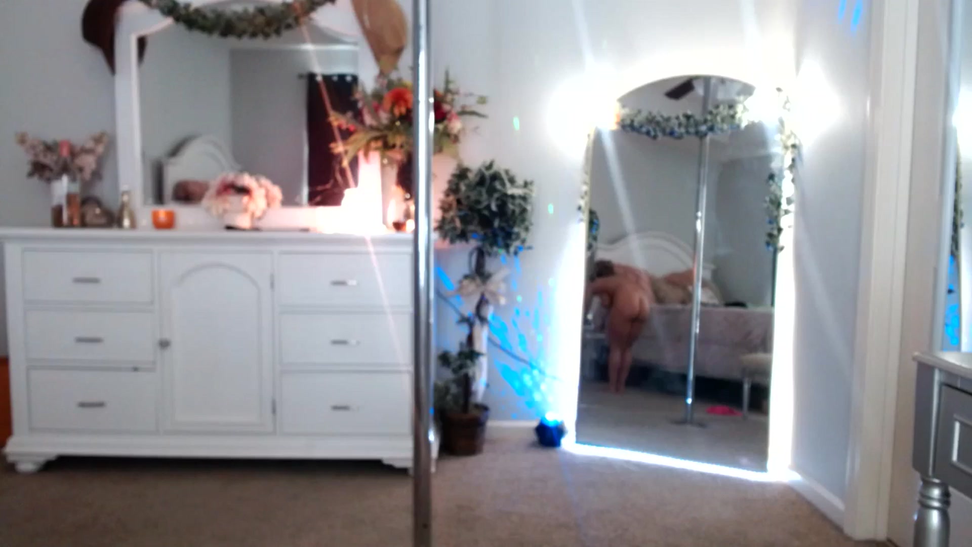 Gallery image thumbnail from MsMarilyn's myfreecams stream on, 01/04/2024, 18:19 image 15 of 20
