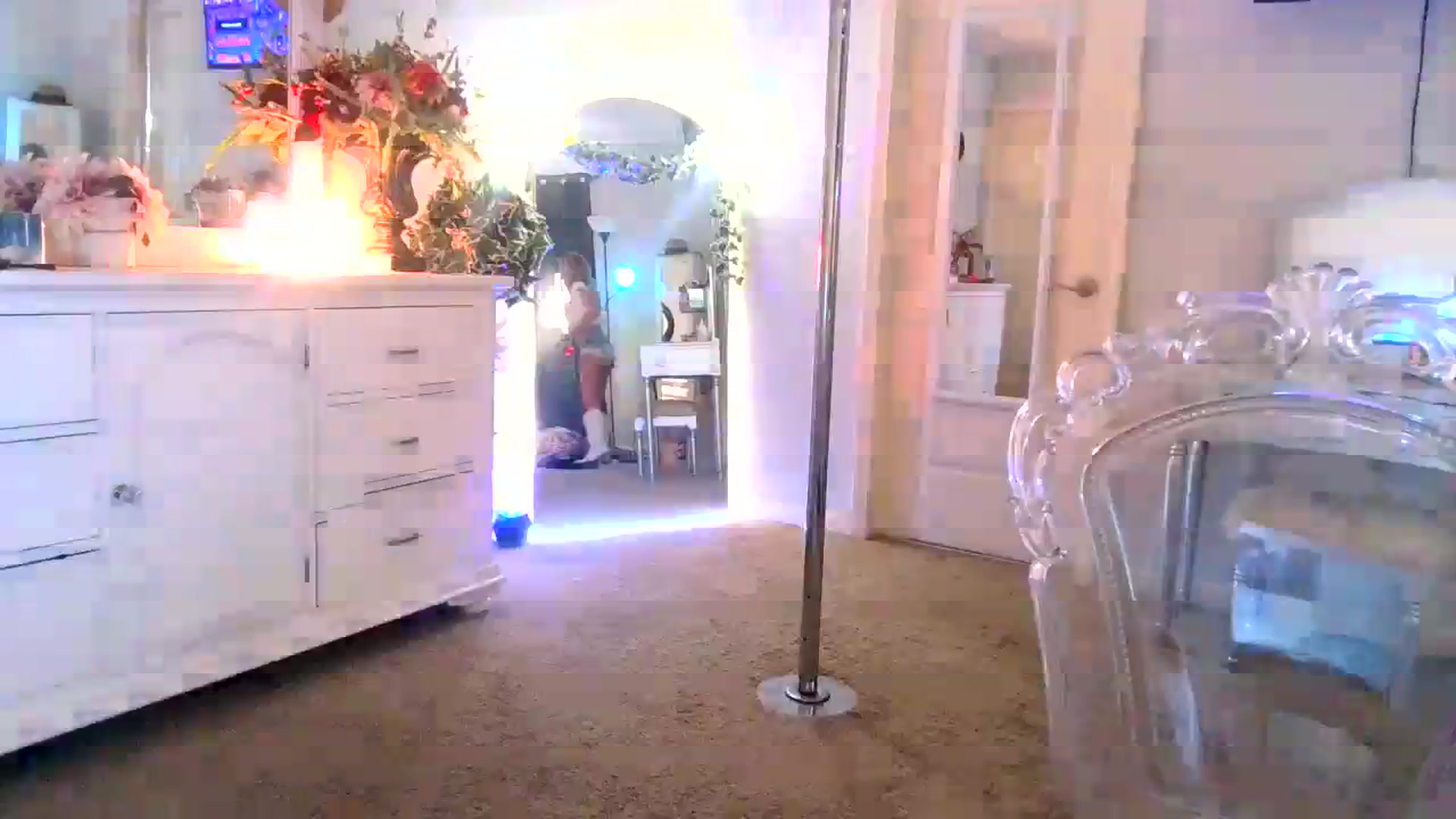 Gallery image thumbnail from MsMarilyn's myfreecams stream on, 01/13/2024, 20:11 image 2 of 20