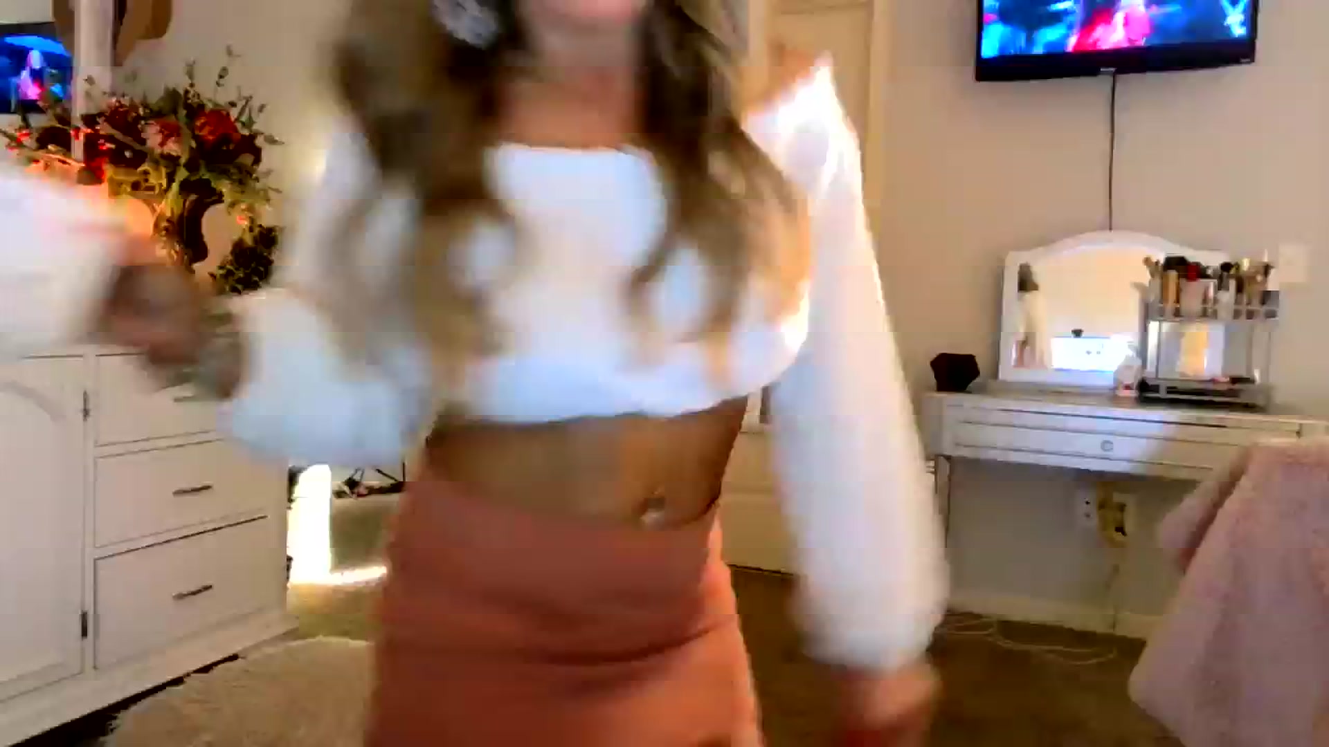 Gallery image thumbnail from MsMarilyn's myfreecams stream on, 01/26/2024, 15:32 image 7 of 20