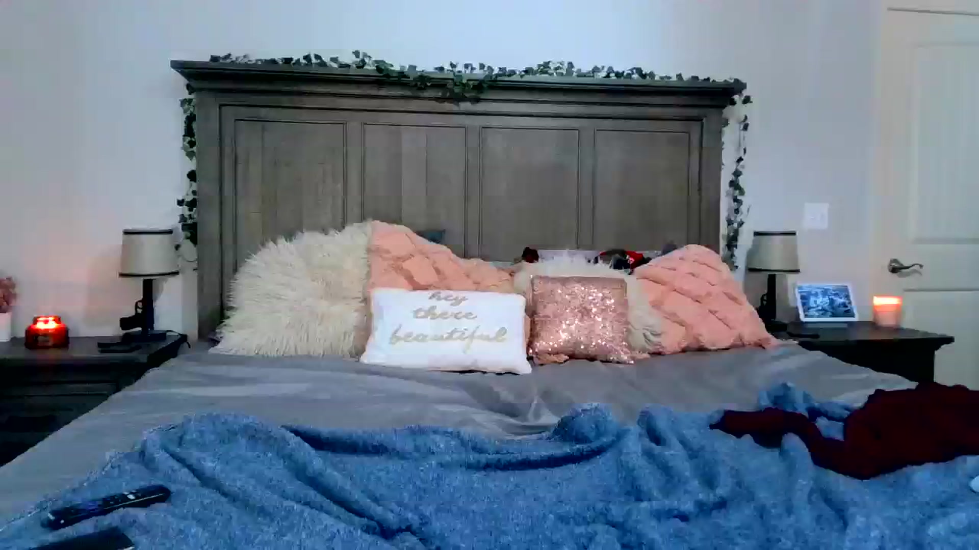 Gallery image thumbnail from MsMarilyn's myfreecams stream on, 01/31/2024, 15:13 image 12 of 20