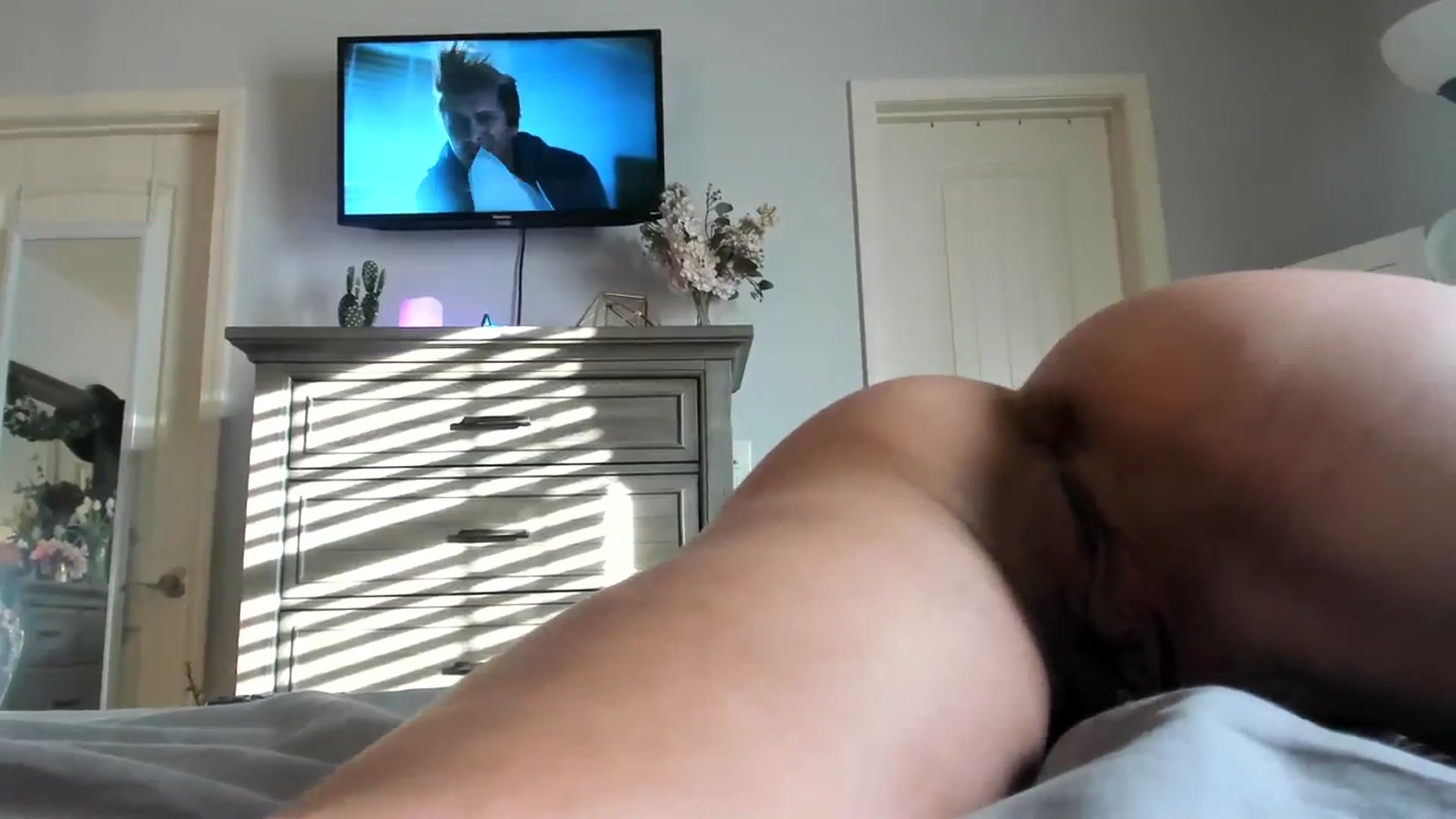 Gallery image thumbnail from MsMarilyn's myfreecams stream on, 02/07/2024, 21:52 image 16 of 20