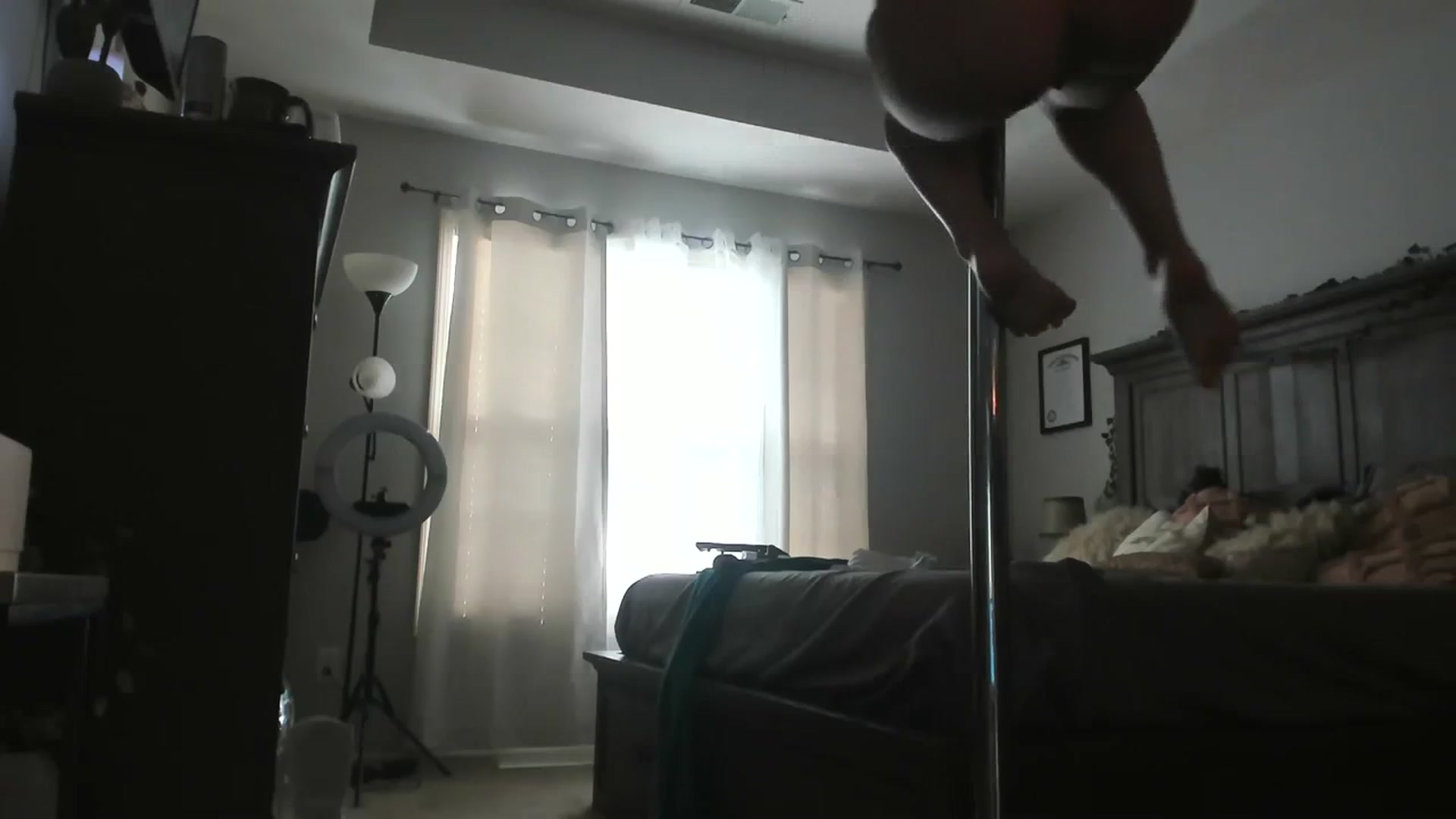 Gallery image thumbnail from MsMarilyn's myfreecams stream on, 02/19/2024, 20:19 image 17 of 20