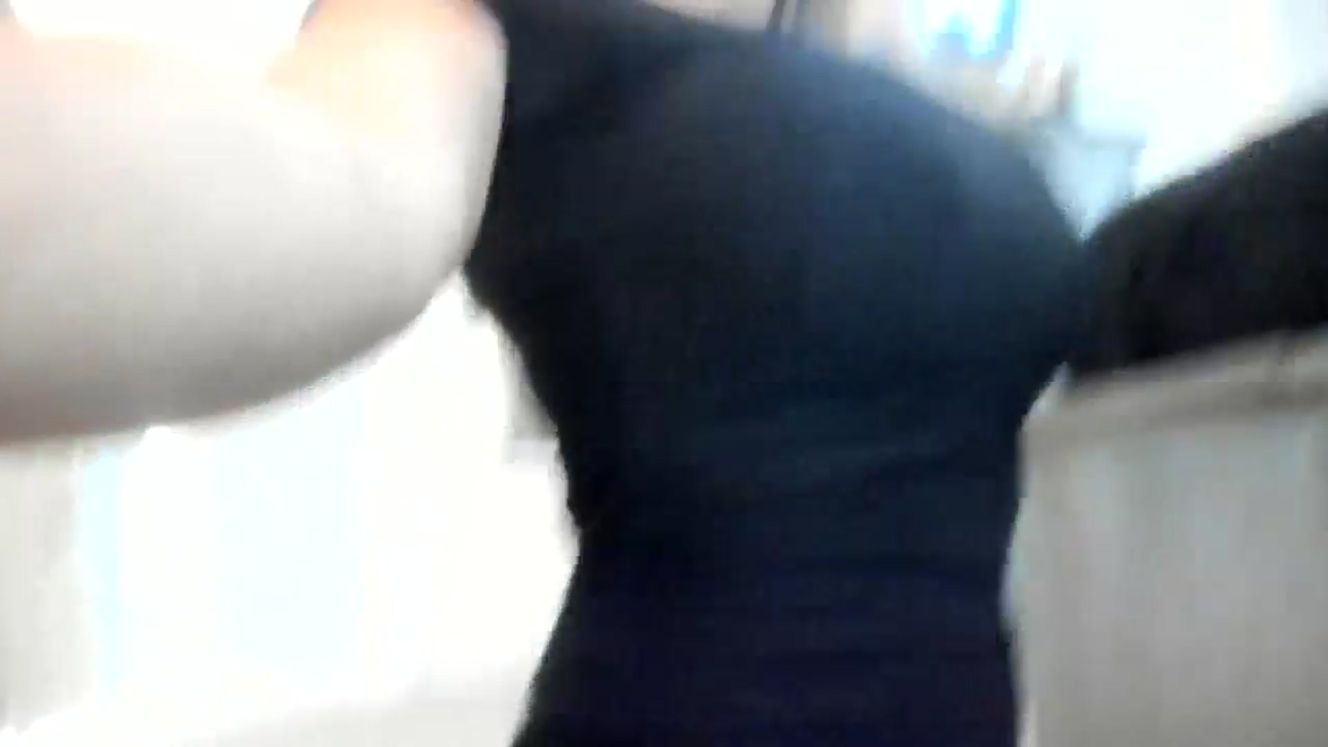 Gallery image thumbnail from MsMarilyn's myfreecams stream on, 05/18/2024, 18:12 image 14 of 20