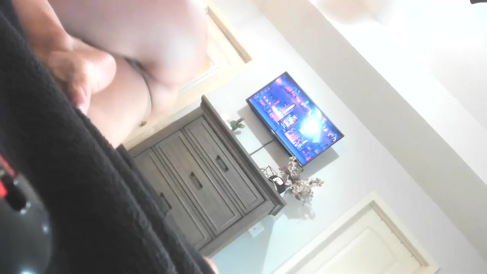 Gallery image thumbnail from MsMarilyn's myfreecams stream on, 06/26/2024, 23:04 image 15 of 20