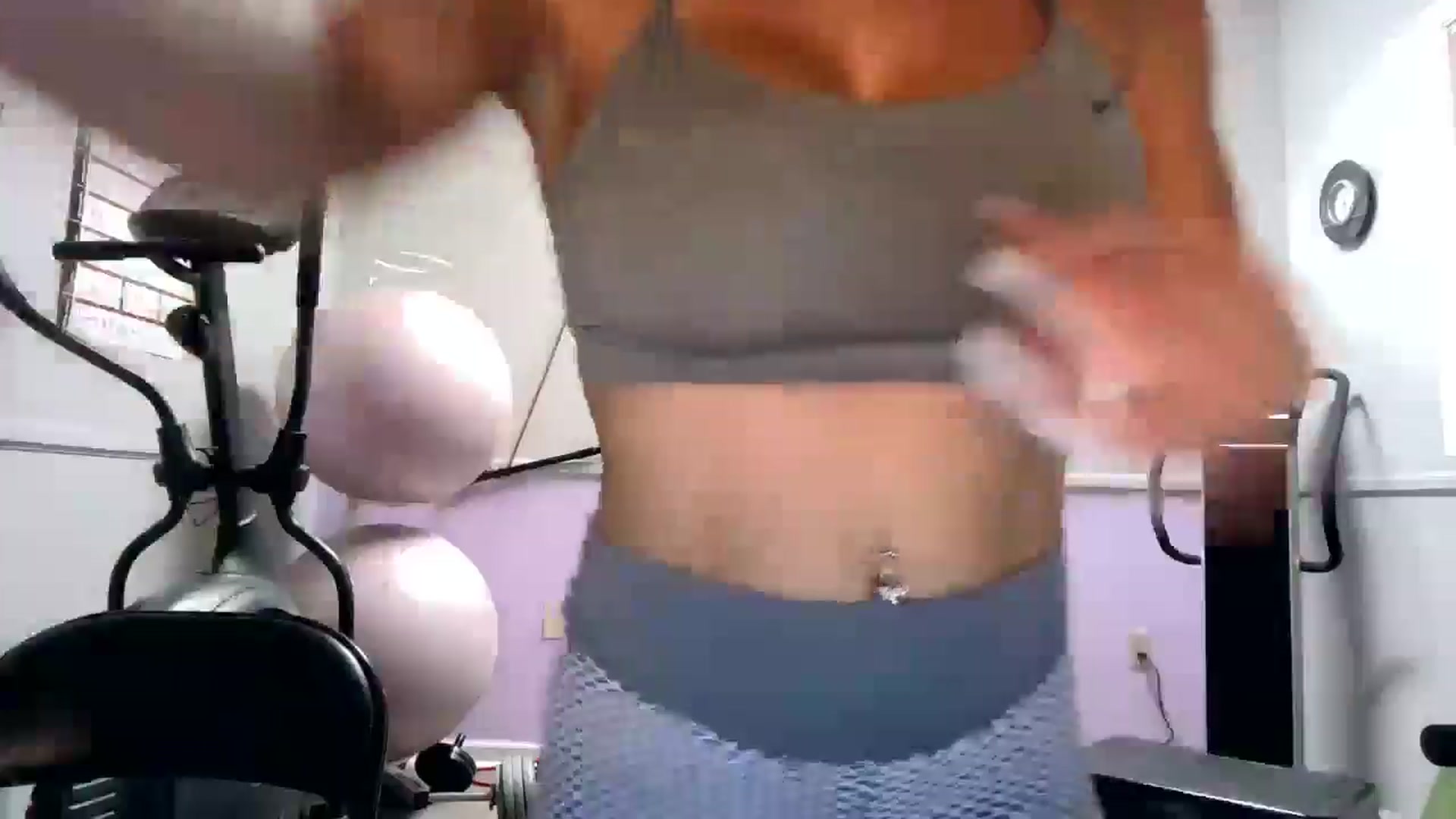 Gallery image thumbnail from MsMarilyn's myfreecams stream on, 07/14/2024, 10:38 image 13 of 20