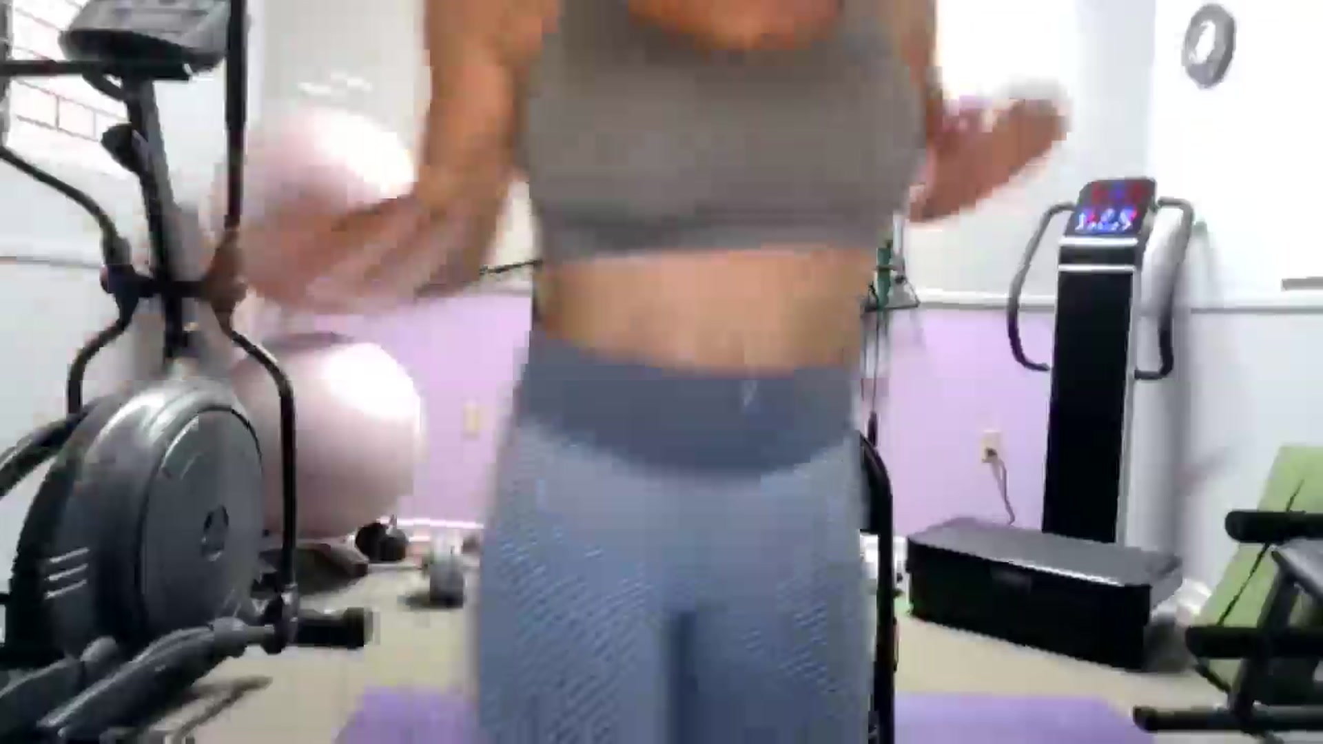 Gallery image thumbnail from MsMarilyn's myfreecams stream on, 07/14/2024, 10:38 image 10 of 20