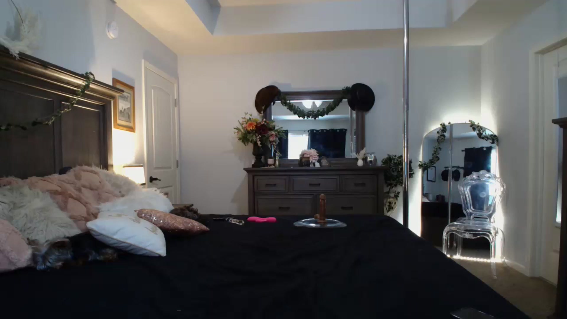 Gallery image thumbnail from MsMarilyn's myfreecams stream on, 07/20/2024, 16:14 image 5 of 20
