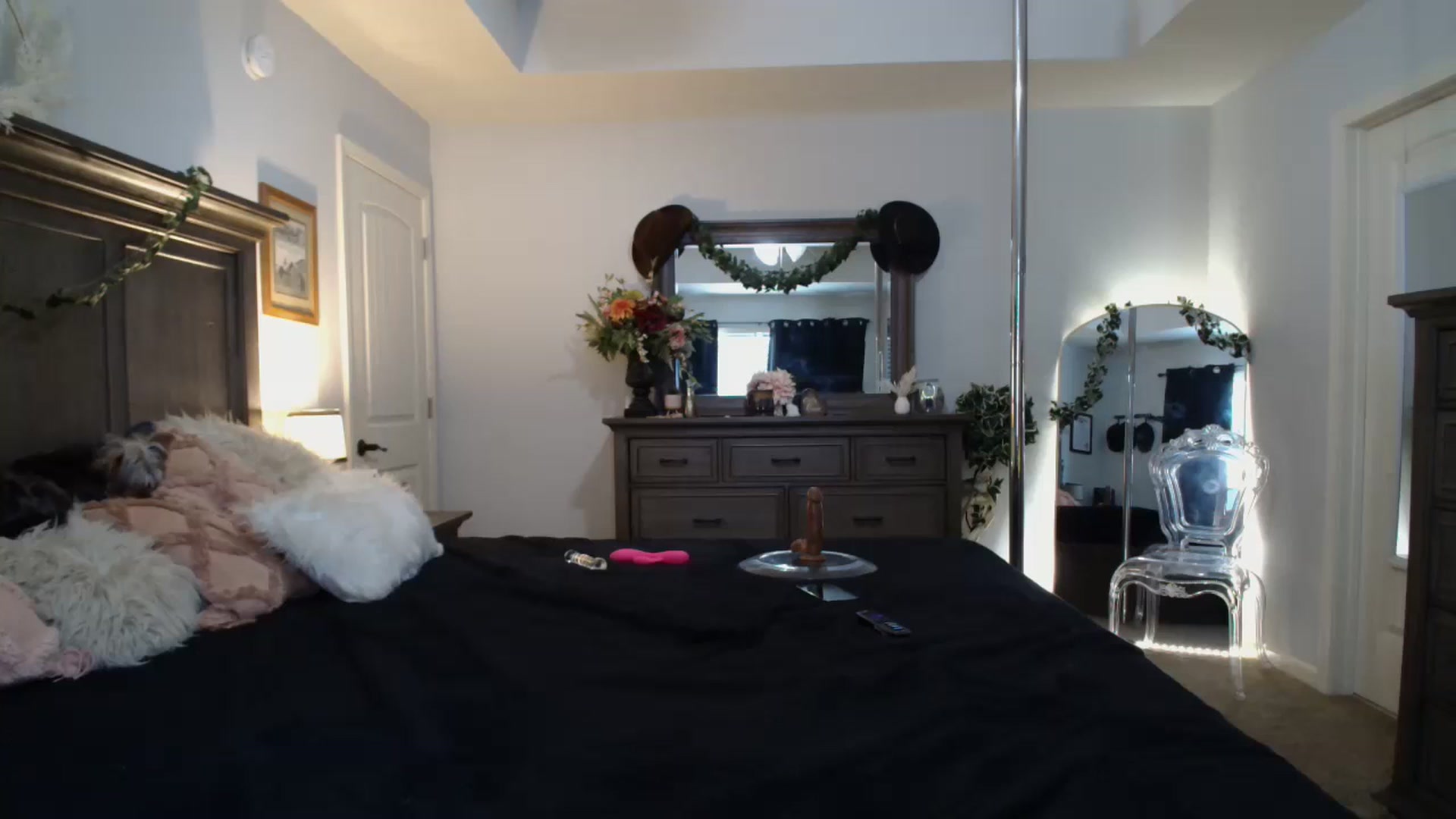 Gallery image thumbnail from MsMarilyn's myfreecams stream on, 07/20/2024, 16:14 image 13 of 20