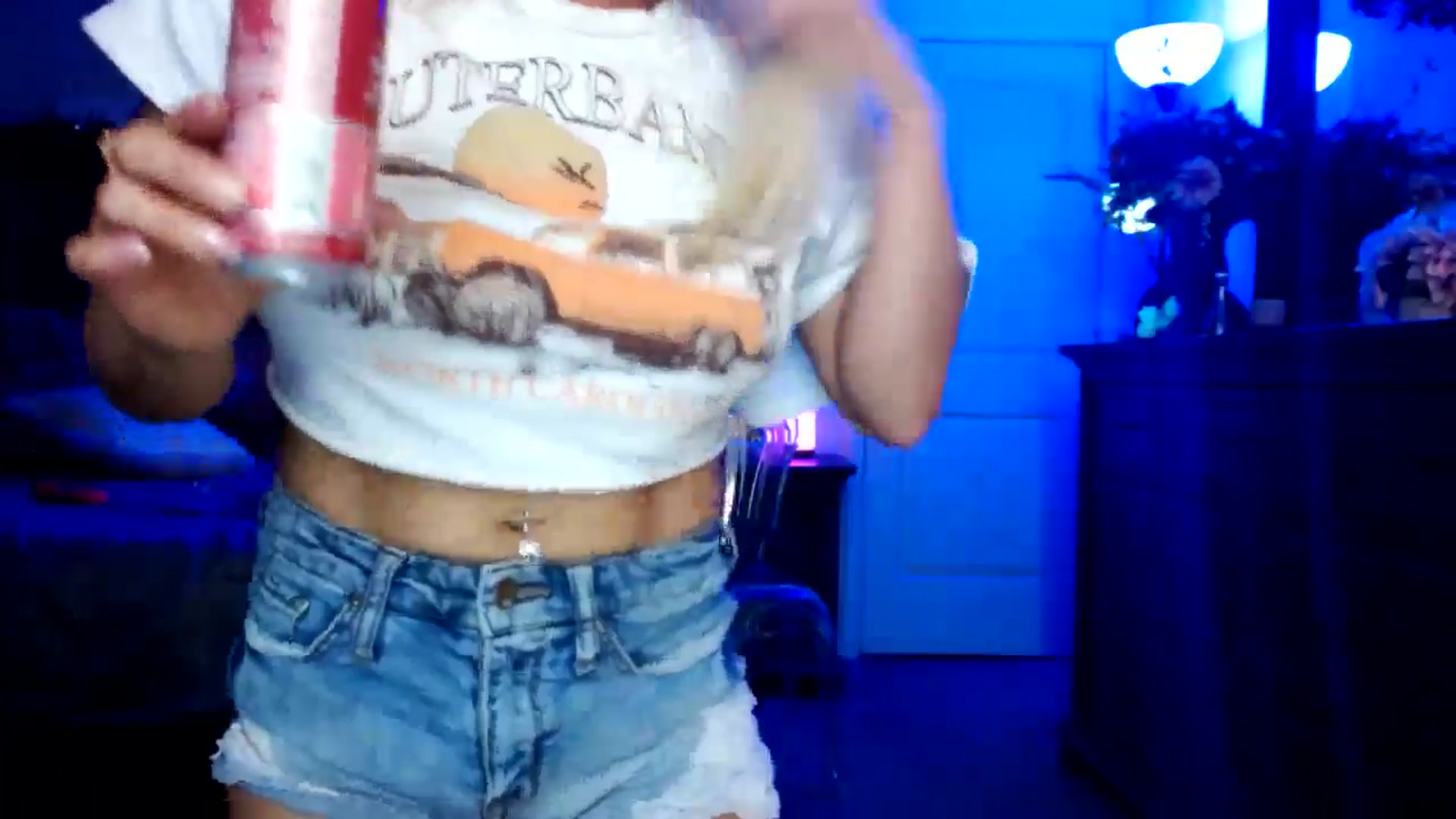 Gallery image thumbnail from MsMarilyn's myfreecams stream on, 08/26/2024, 22:13 image 15 of 20