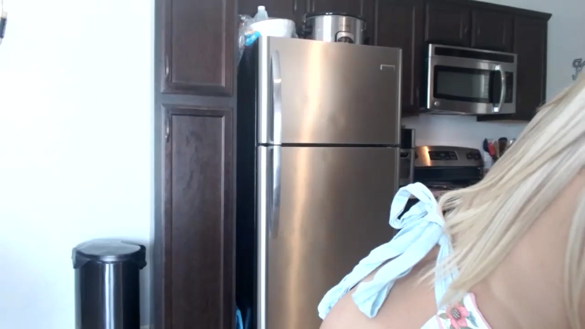 Gallery image thumbnail from MsMarilyn's myfreecams stream on, 09/05/2024, 18:03 image 1 of 20