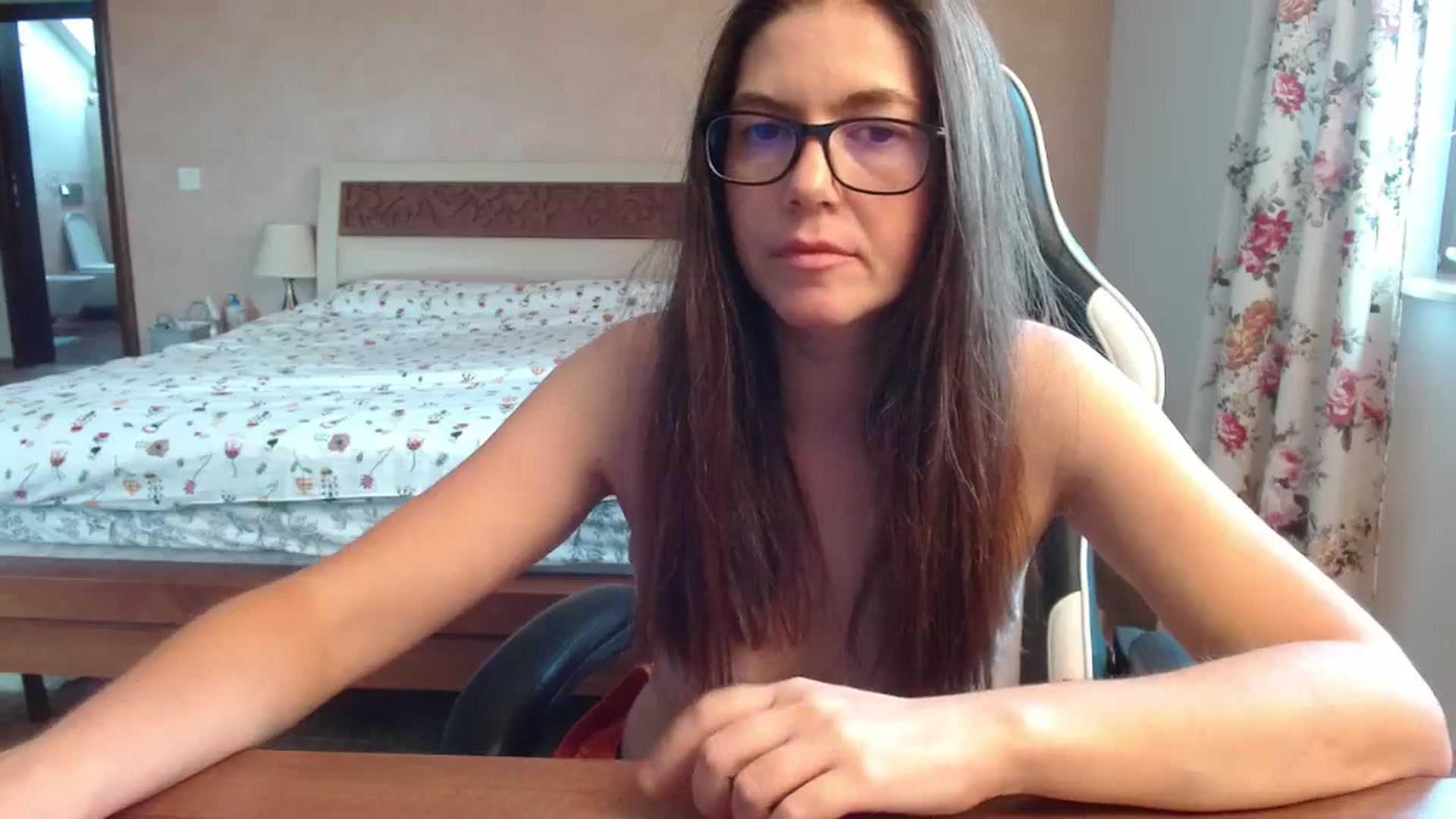 Gallery image thumbnail from MsMarshmallow's myfreecams stream on, 10/16/2024, 12:26 image 15 of 20