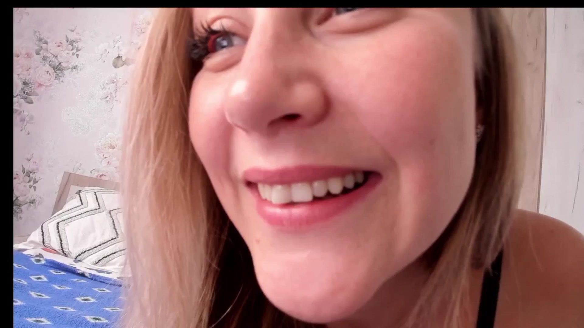 Gallery image thumbnail from MsMarvell's myfreecams stream on, 10/06/2025, 05:30 image 14 of 20