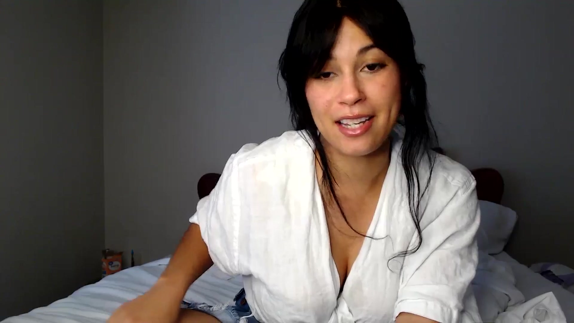 Gallery image thumbnail from MsMaxii's myfreecams stream on, 08/13/2025, 23:48 image 4 of 20