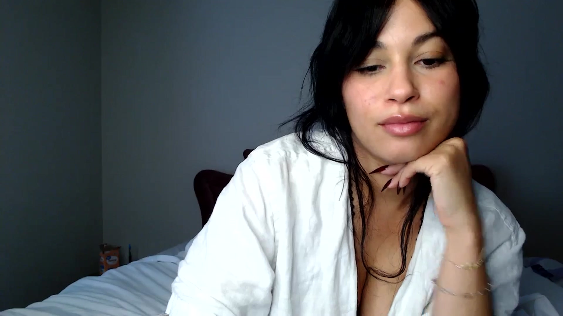 Gallery image thumbnail from MsMaxii's myfreecams stream on, 08/13/2025, 23:48 image 7 of 20