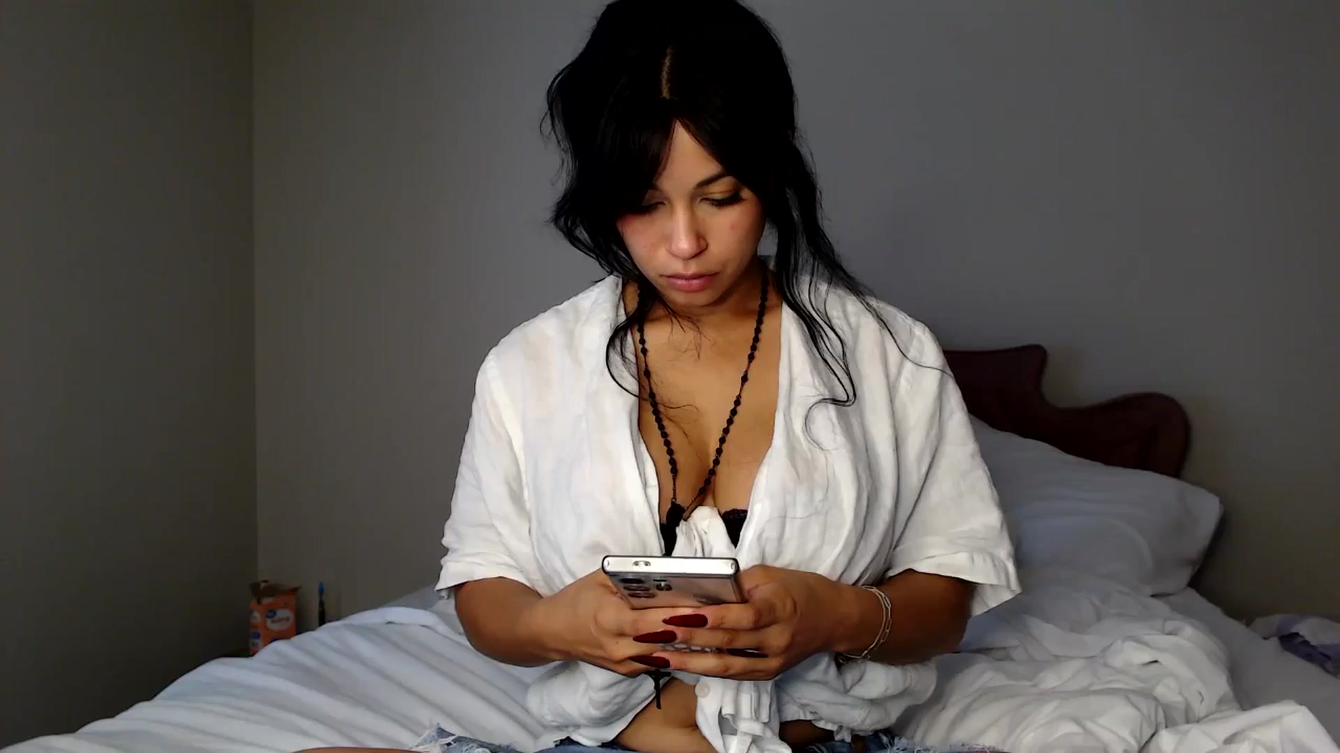 Gallery image thumbnail from MsMaxii's myfreecams stream on, 08/13/2025, 23:48 image 15 of 20