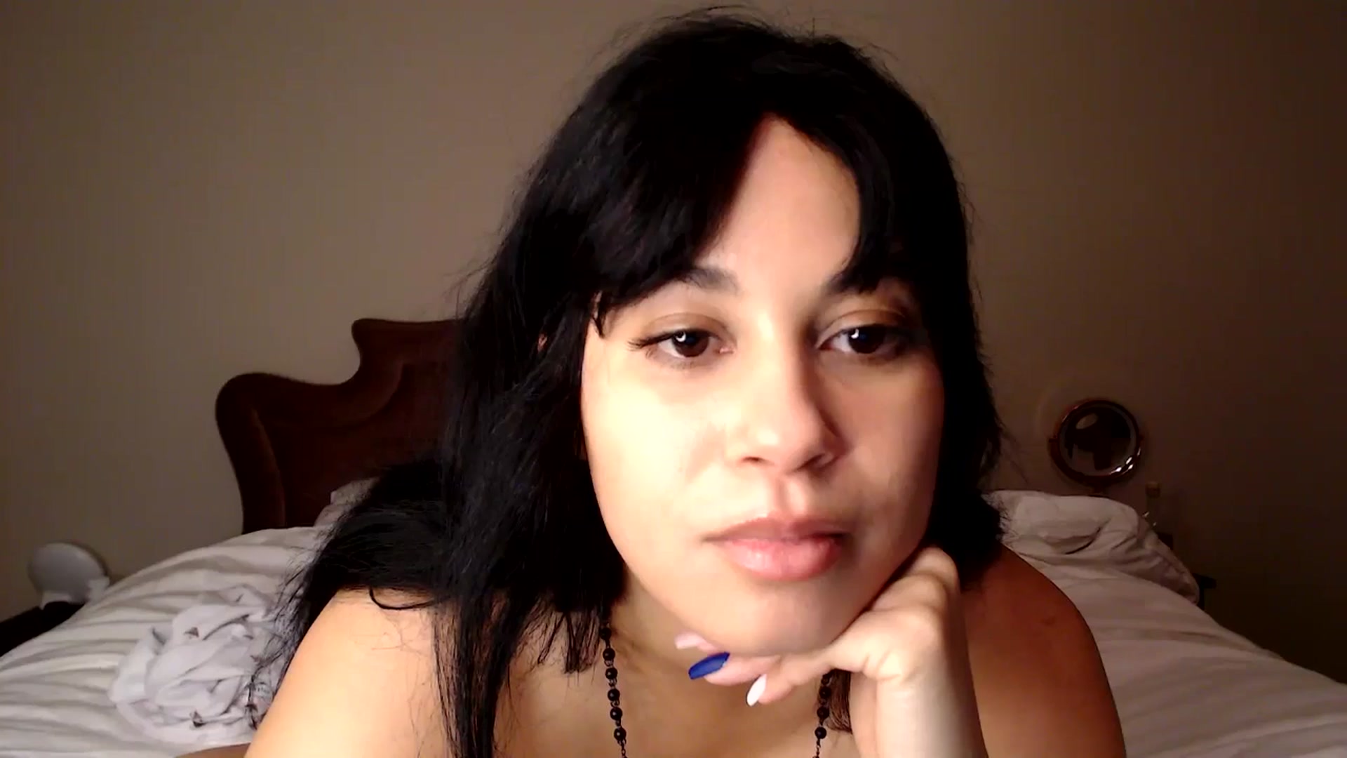 Gallery image thumbnail from MsMaxii's myfreecams stream on, 12/21/2025, 24:50 image 13 of 20