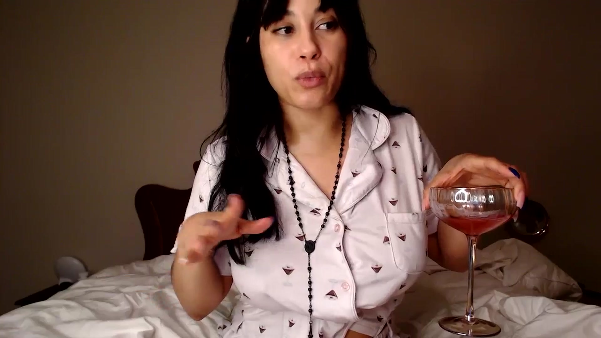 Gallery image thumbnail from MsMaxii's myfreecams stream on, 12/21/2025, 01:39 image 19 of 20
