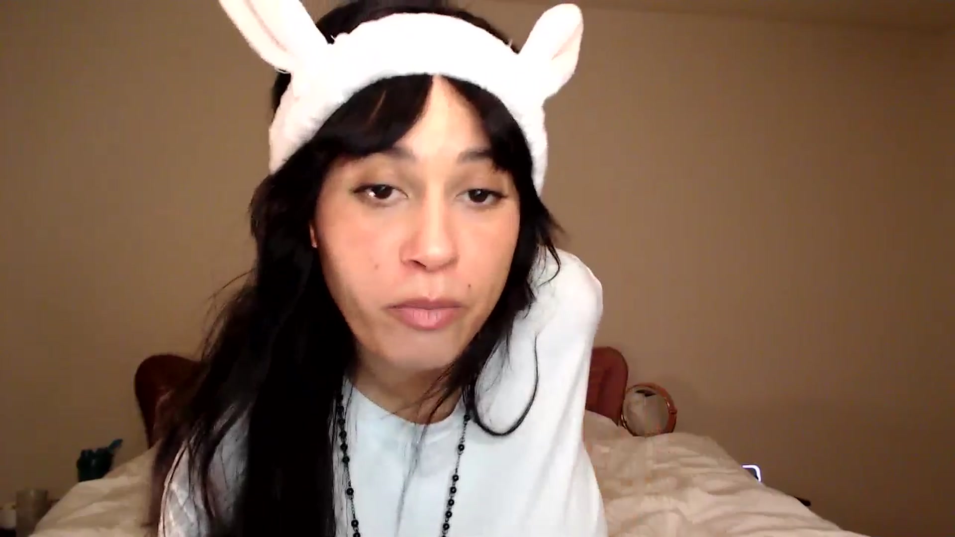 Gallery image thumbnail from MsMaxii's myfreecams stream on, 12/25/2025, 03:25 image 12 of 20