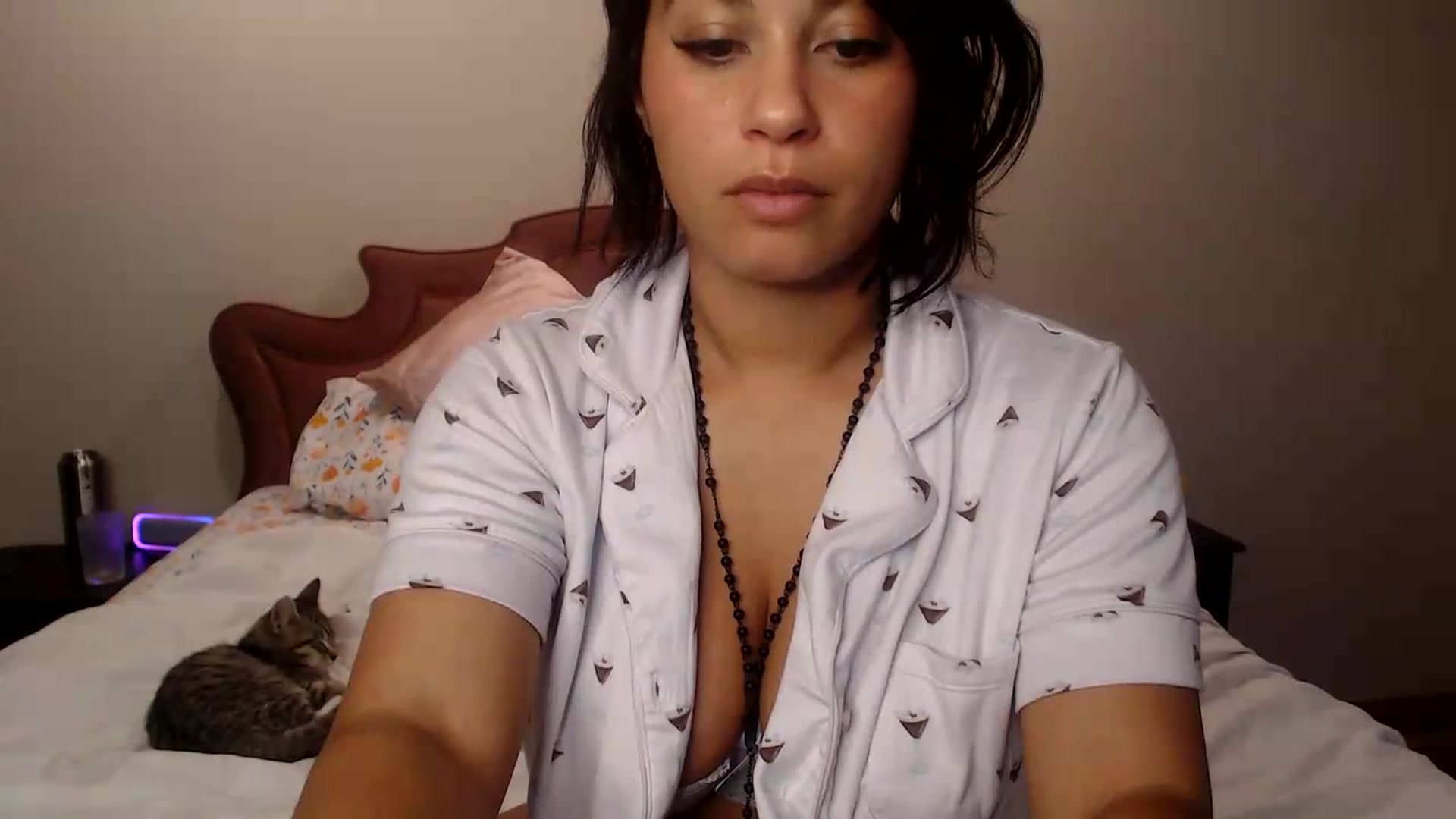 Gallery image thumbnail from MsMaxii's myfreecams stream on, 07/21/2026, 23:03 image 15 of 20
