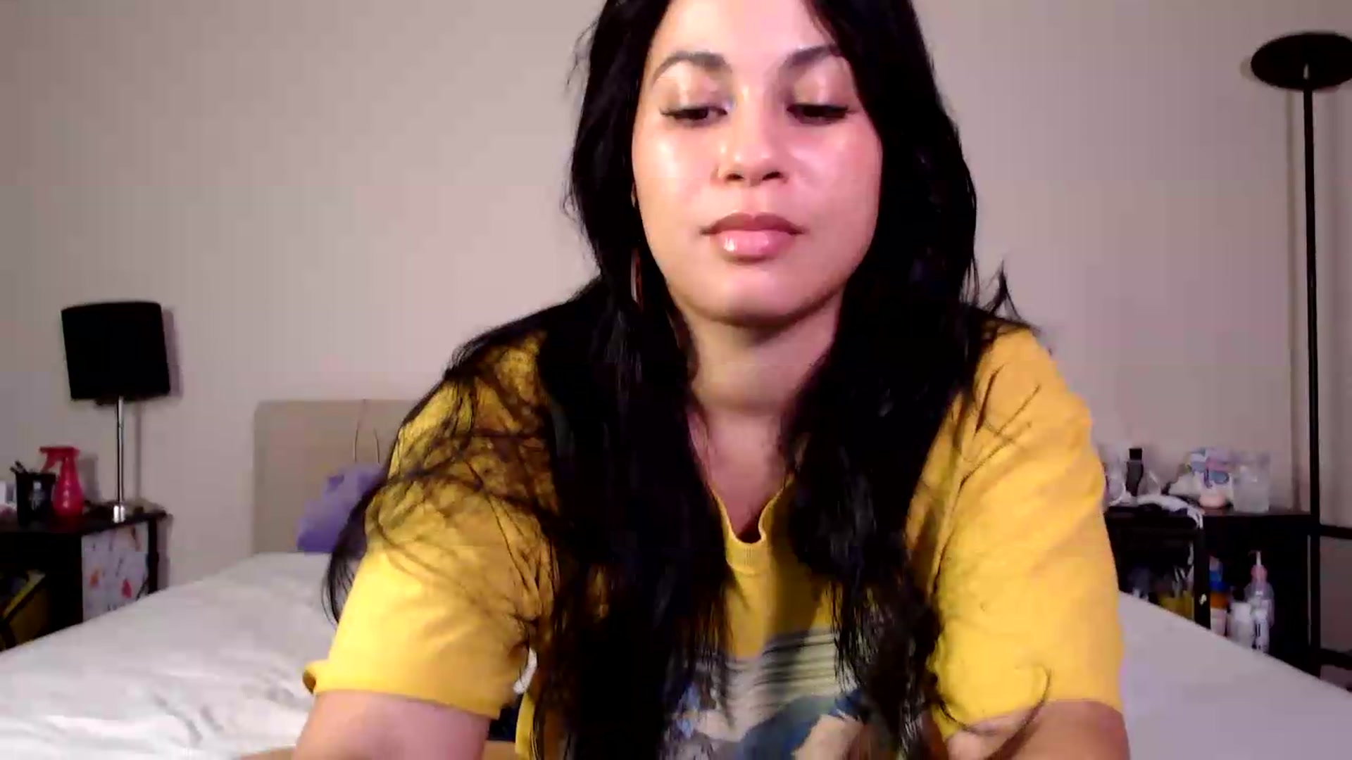 Gallery image thumbnail from MsMaxii's myfreecams stream on, 09/01/2026, 04:01 image 15 of 20