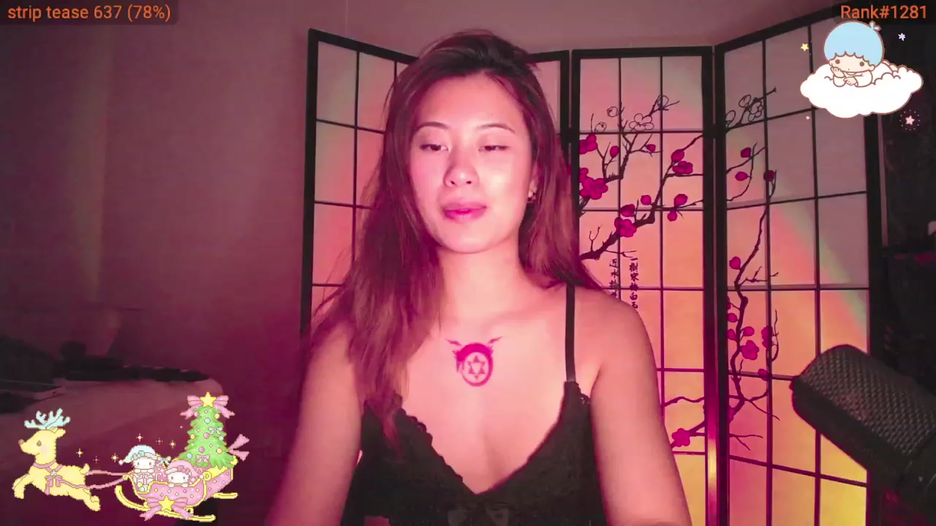 Gallery image thumbnail from MsMoncler's myfreecams stream on, 12/25/2023, 05:01 image 14 of 20