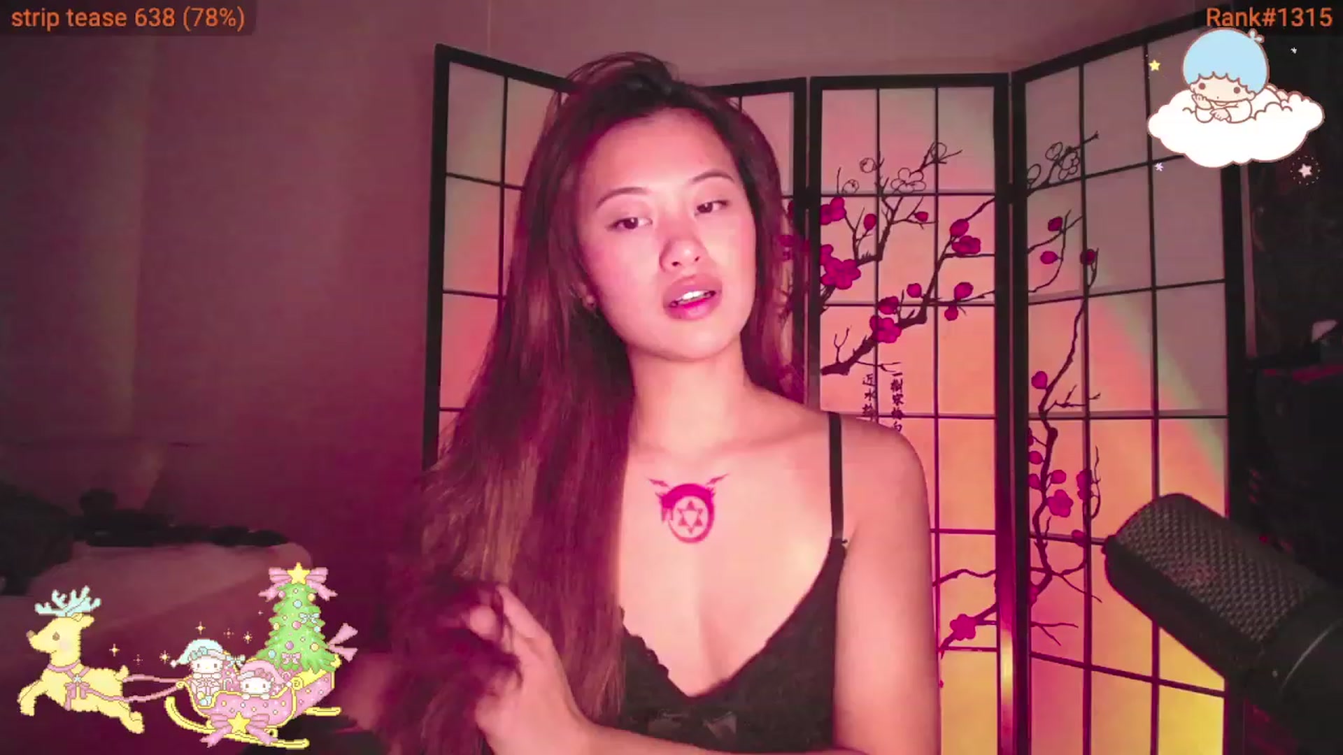 Gallery image thumbnail from MsMoncler's myfreecams stream on, 12/25/2023, 05:01 image 12 of 20