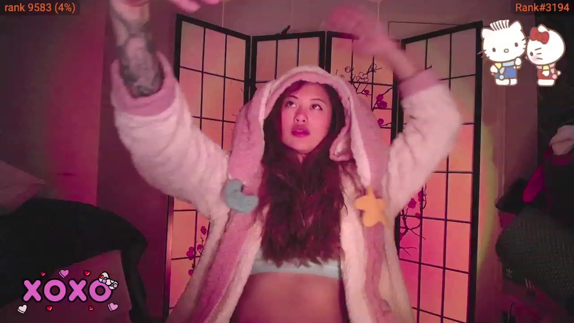 Gallery image thumbnail from MsMoncler's myfreecams stream on, 01/22/2024, 04:24 image 8 of 20