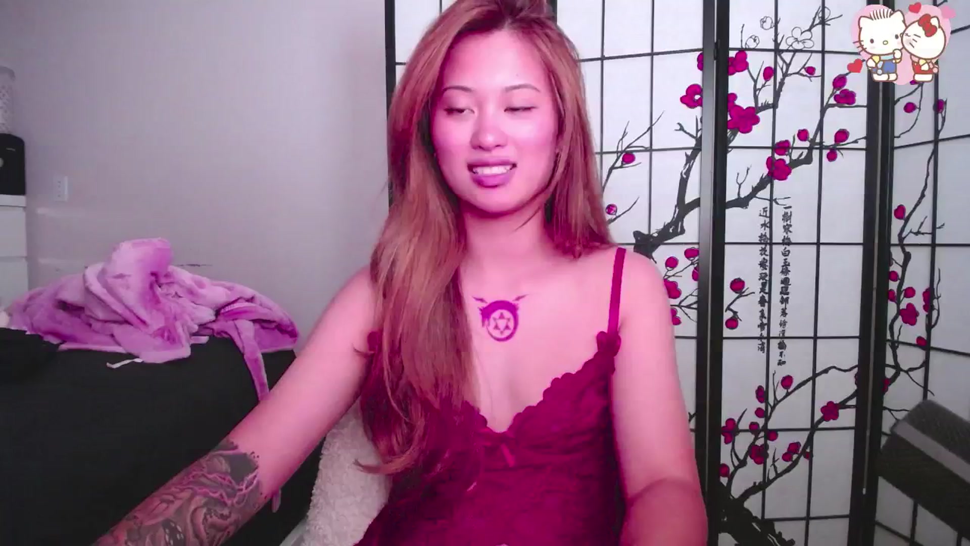 Gallery image thumbnail from MsMoncler's myfreecams stream on, 07/30/2024, 18:00 image 1 of 20