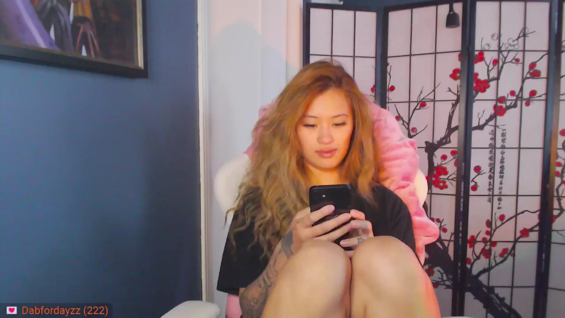 Gallery image thumbnail from MsMoncler's myfreecams stream on, 10/24/2024, 16:32 image 8 of 20