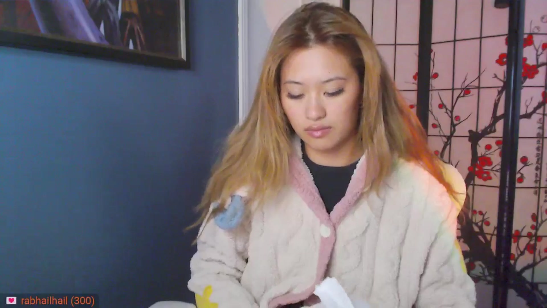 Gallery image thumbnail from MsMoncler's myfreecams stream on, 10/25/2024, 16:28 image 11 of 20