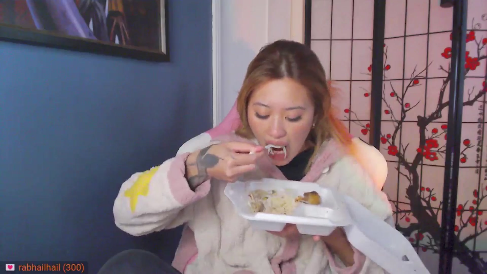 Gallery image thumbnail from MsMoncler's myfreecams stream on, 10/25/2024, 16:28 image 19 of 20
