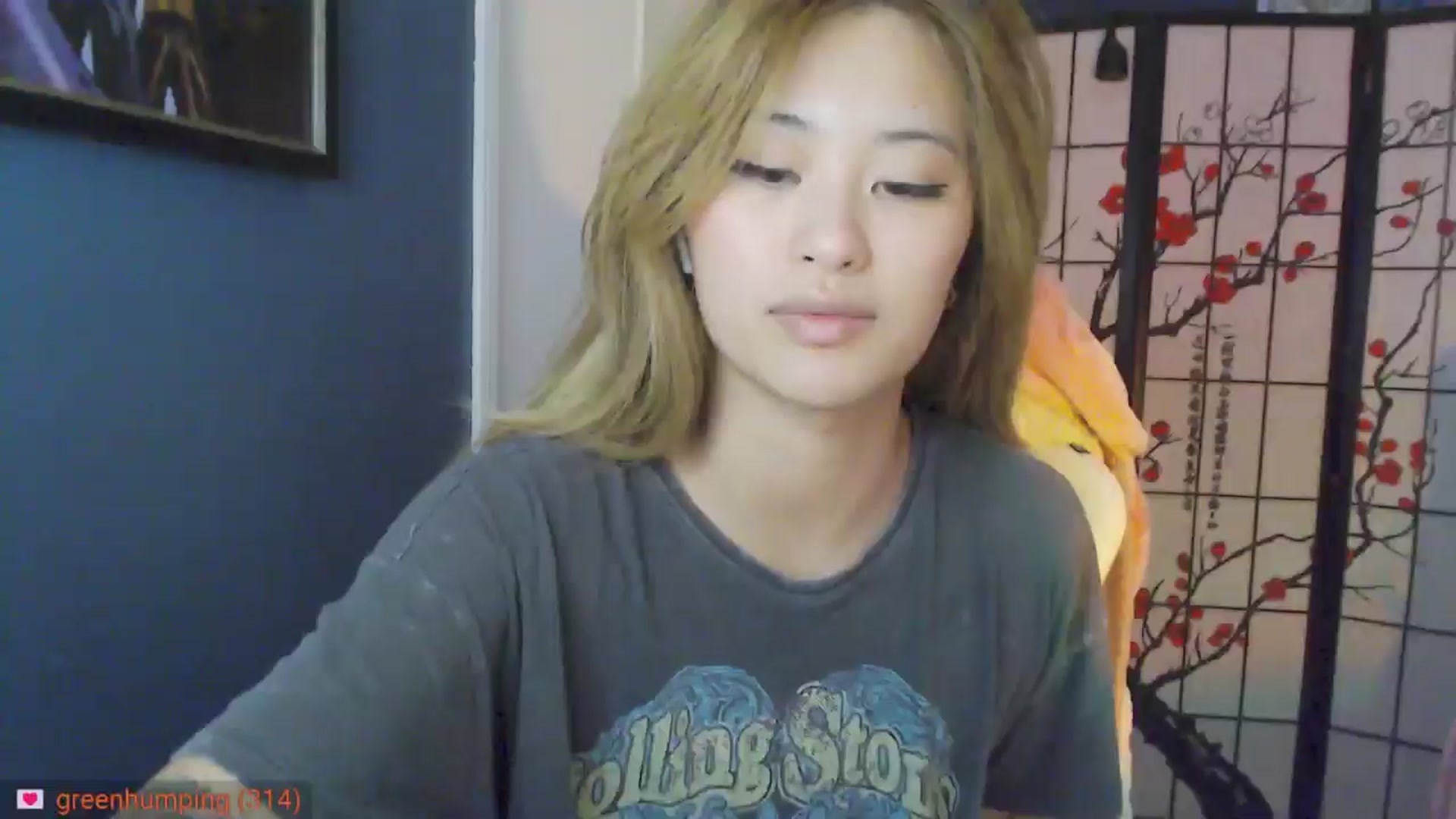 Gallery image thumbnail from MsMoncler's myfreecams stream on, 10/29/2024, 17:04 image 5 of 20