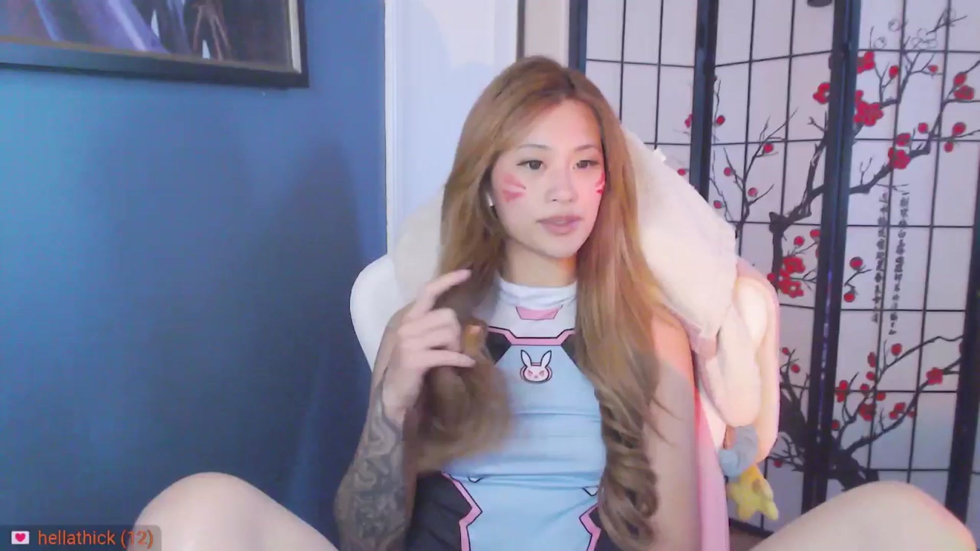 Gallery image thumbnail from MsMoncler's myfreecams stream on, 10/30/2024, 14:33 image 15 of 20