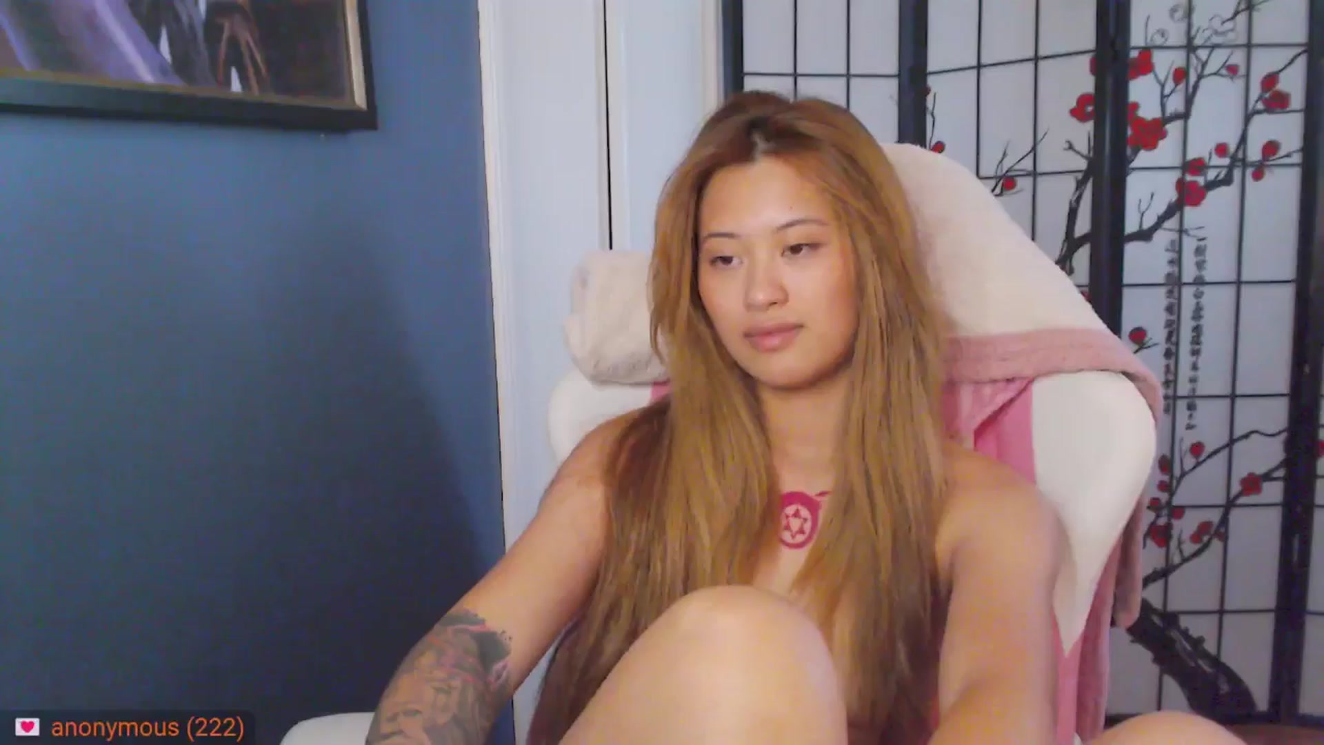 Gallery image thumbnail from MsMoncler's myfreecams stream on, 11/06/2024, 19:36 image 19 of 20