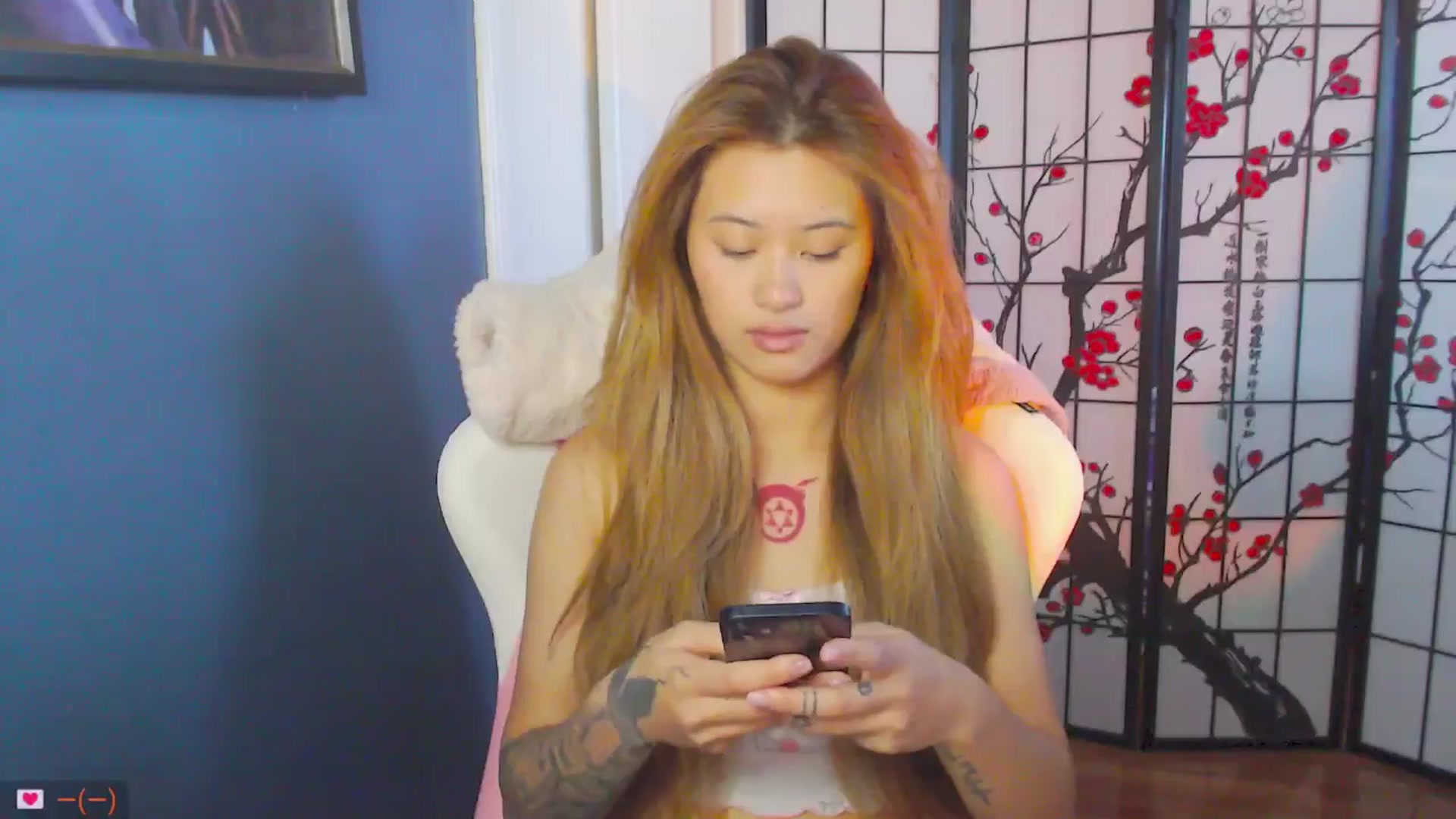 Gallery image thumbnail from MsMoncler's myfreecams stream on, 11/07/2024, 14:51 image 10 of 20