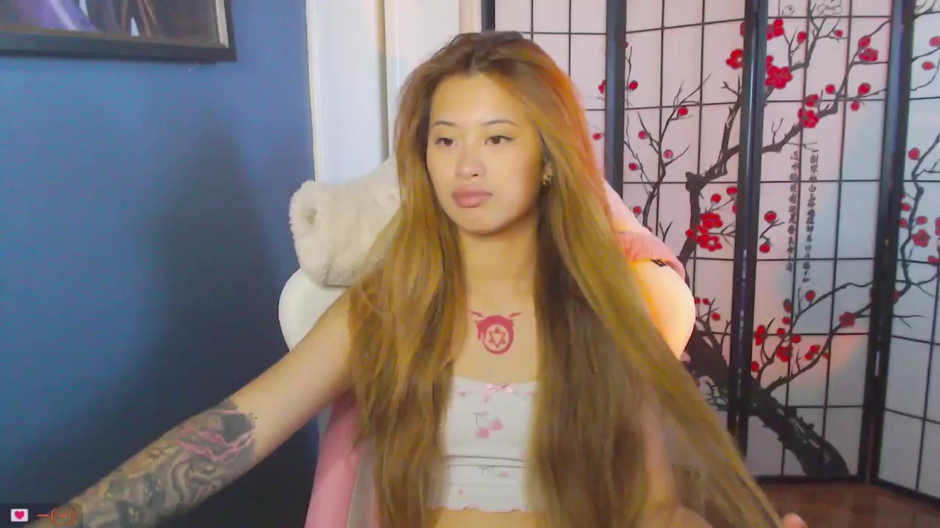 Gallery image thumbnail from MsMoncler's myfreecams stream on, 11/07/2024, 14:51 image 13 of 20